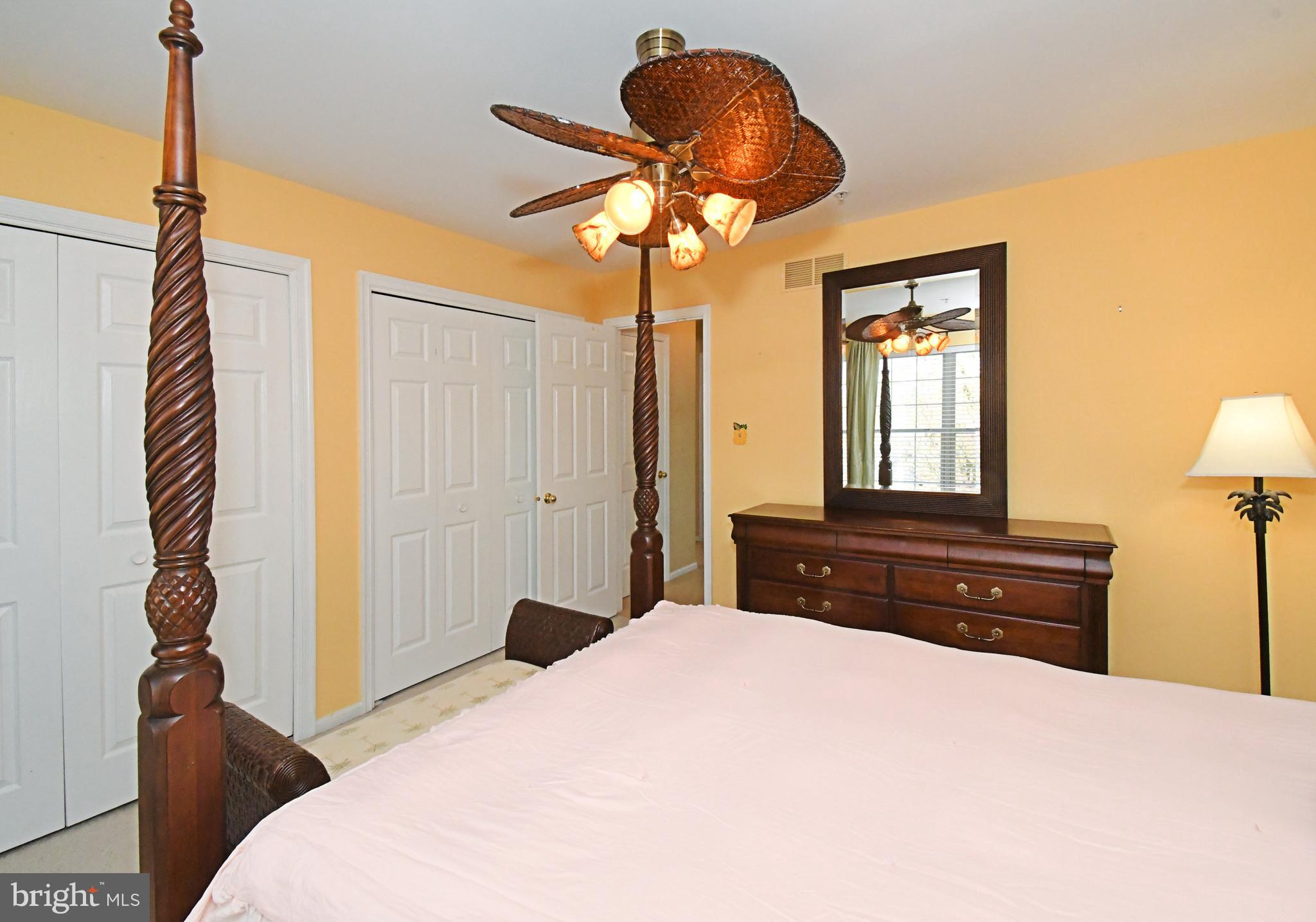 BELMONT TERR - Residential