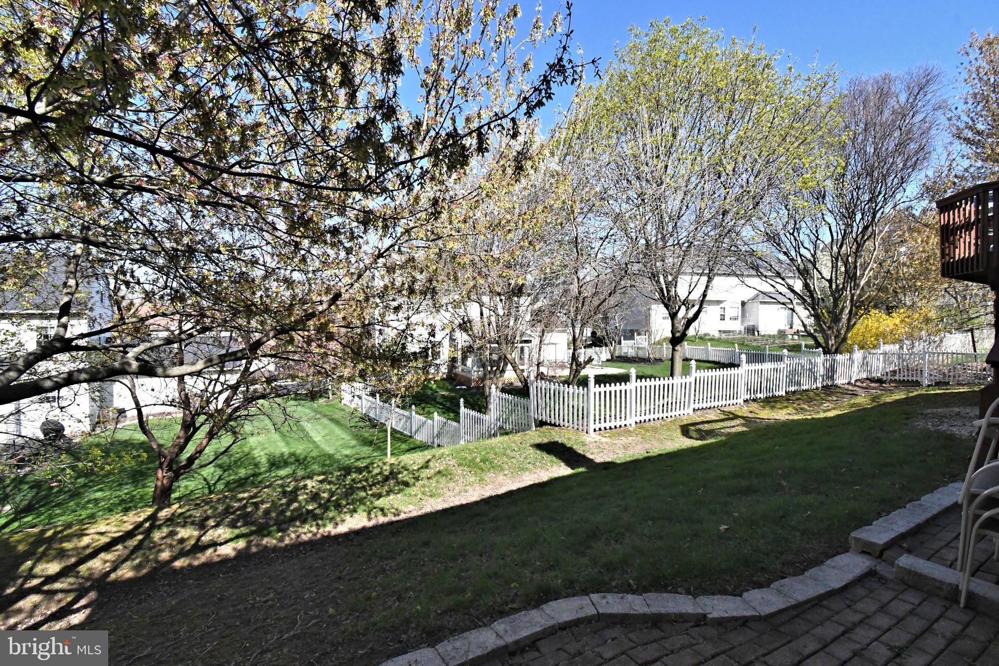 BELMONT TERR - Residential