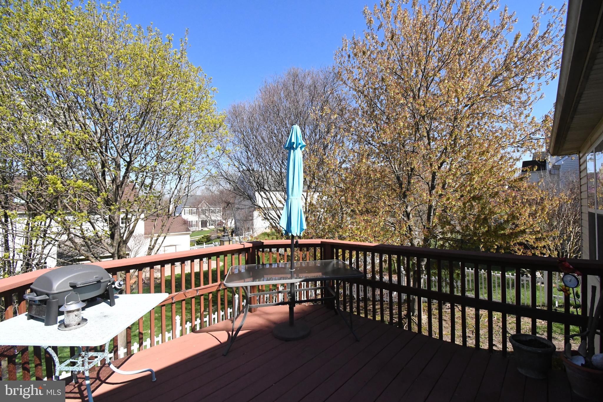 BELMONT TERR - Residential