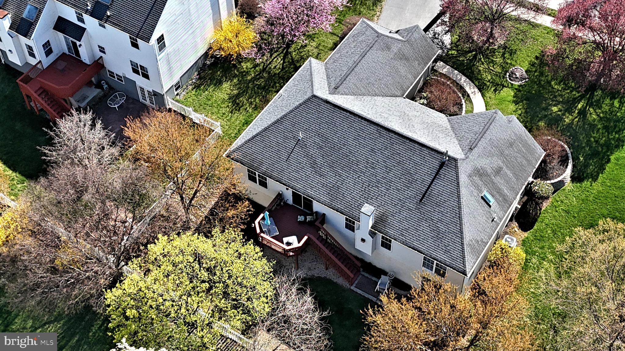 BELMONT TERR - Residential