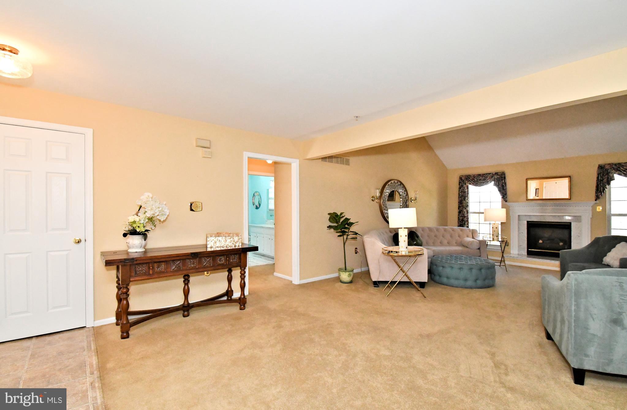 BELMONT TERR - Residential