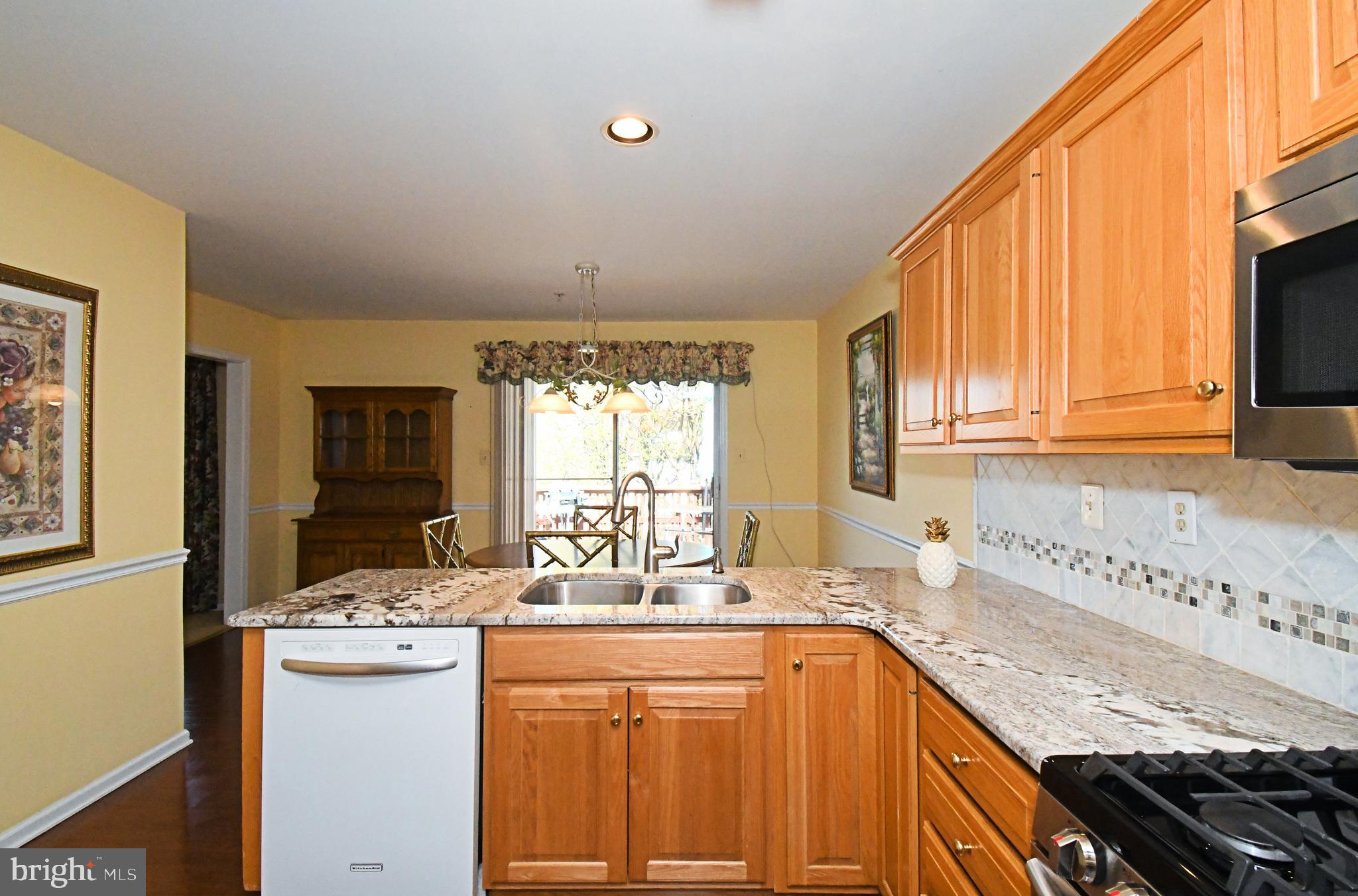 BELMONT TERR - Residential