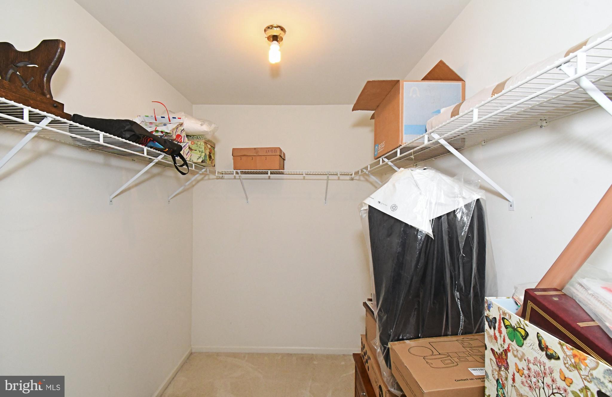 BELMONT TERR - Residential