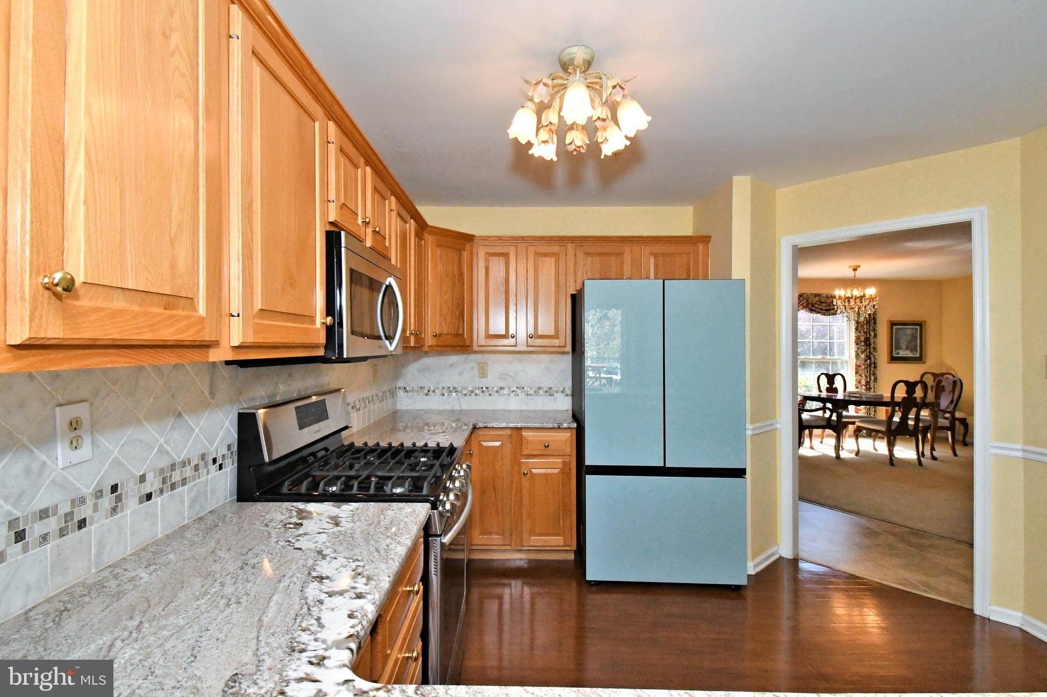 BELMONT TERR - Residential