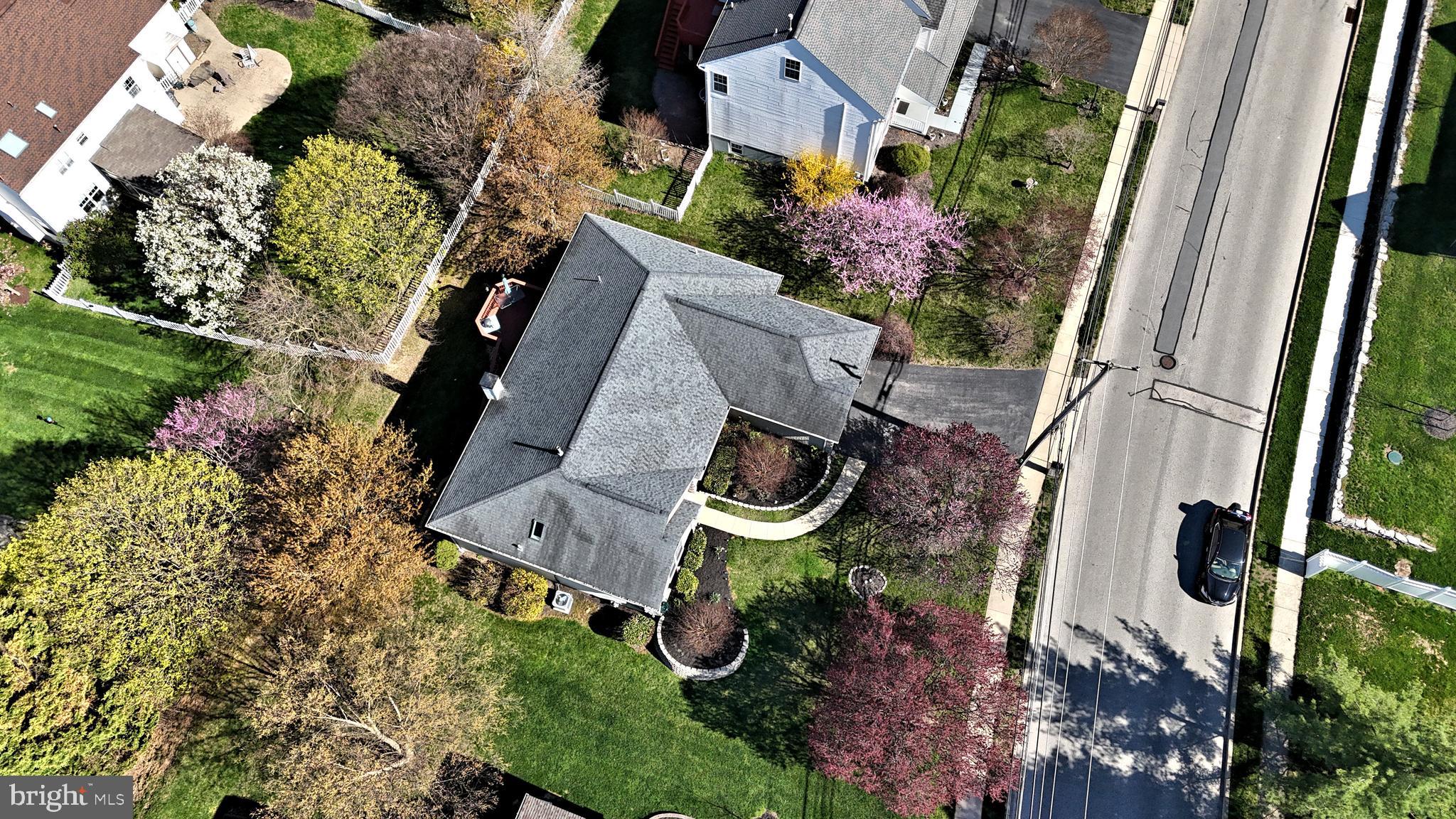 BELMONT TERR - Residential