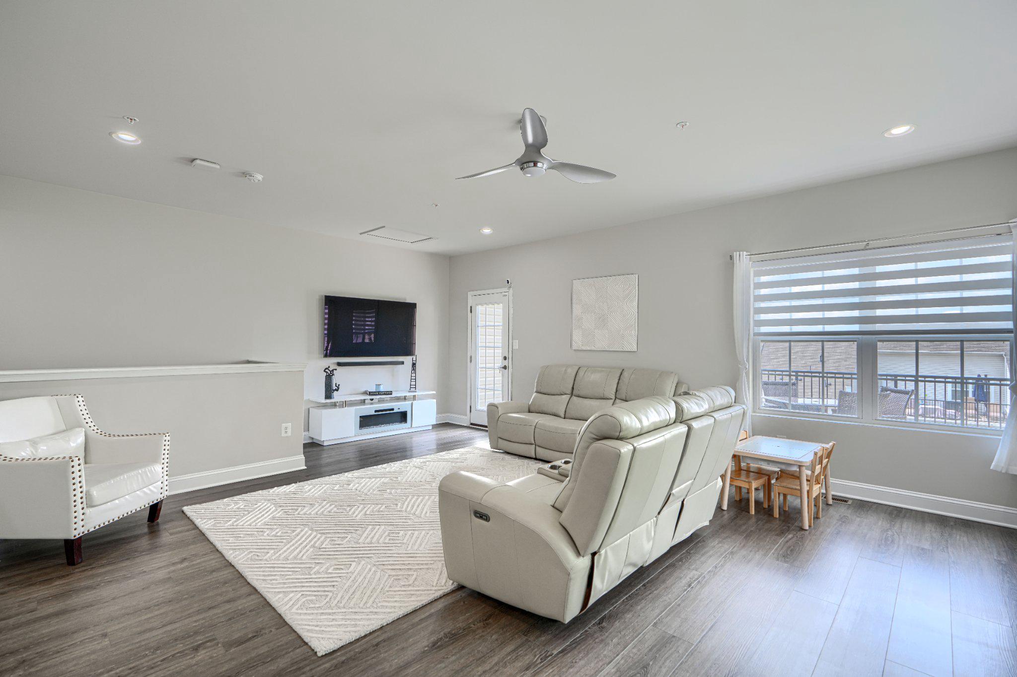 SUMMERFIELD VILLAGE - Residential