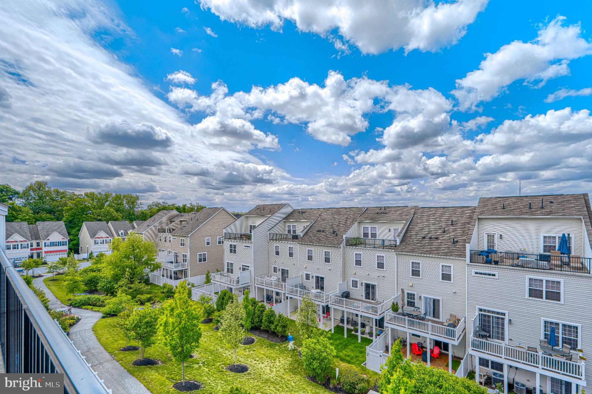 SUMMERFIELD VILLAGE - Residential