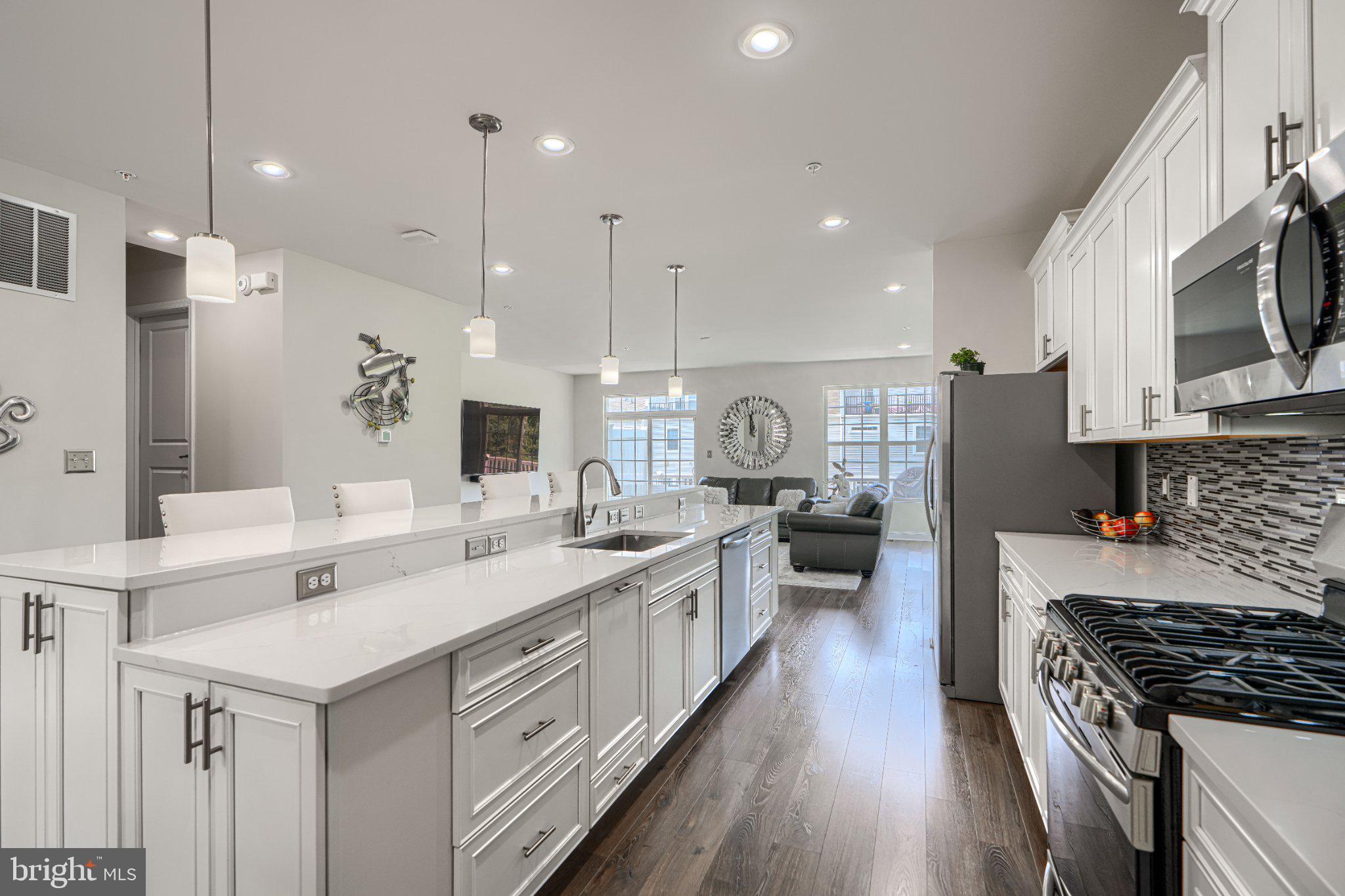 SUMMERFIELD VILLAGE - Residential