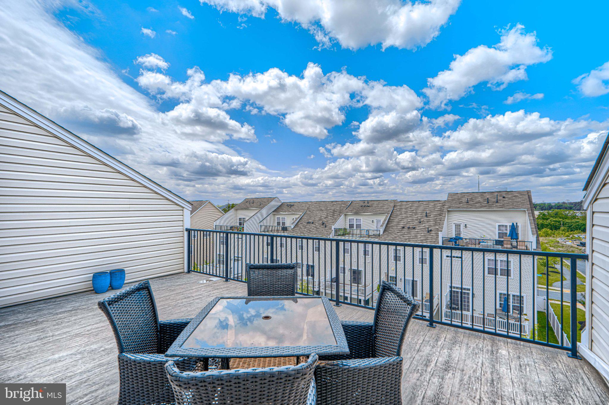 SUMMERFIELD VILLAGE - Residential