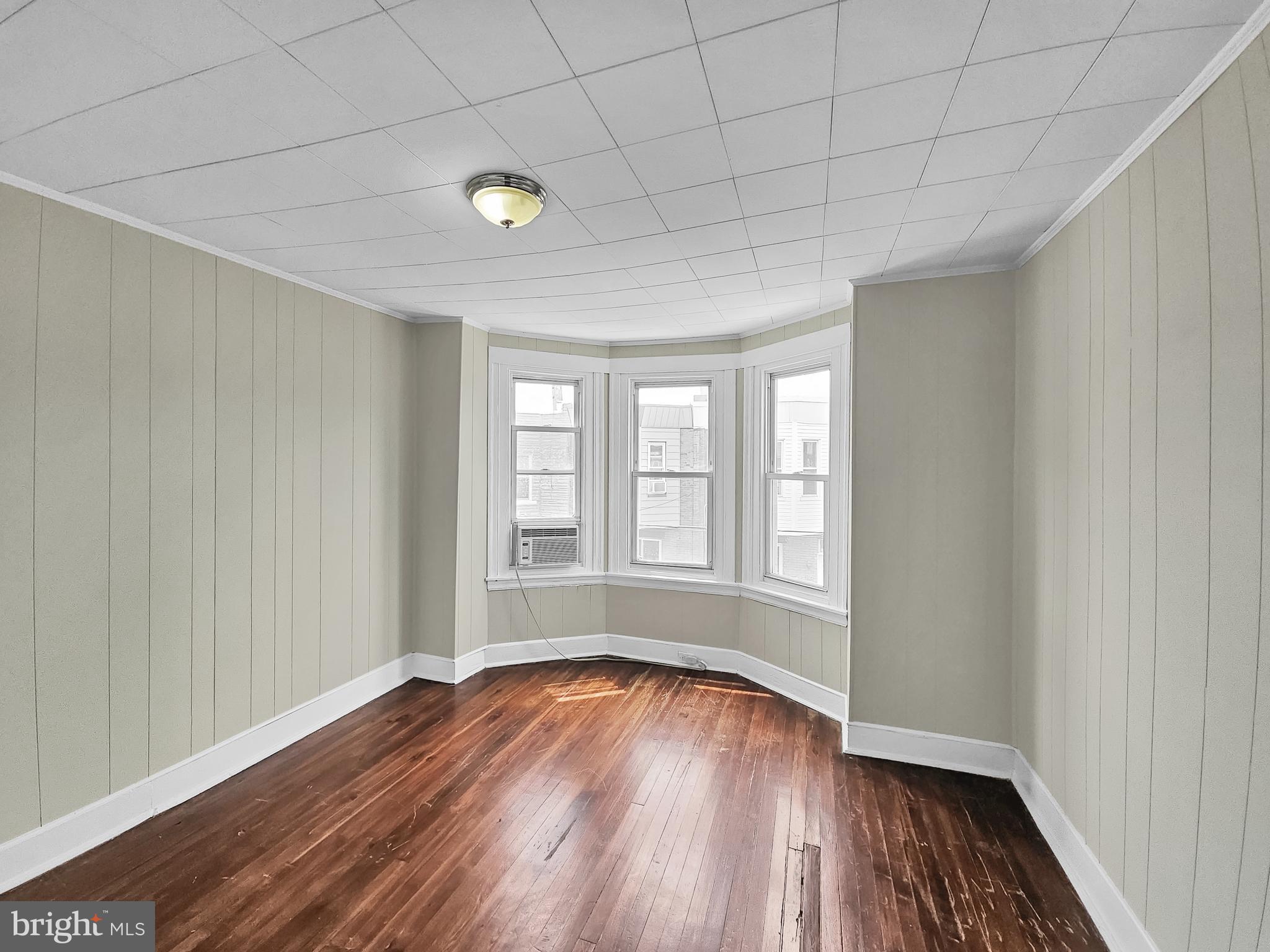 POINT BREEZE - Residential