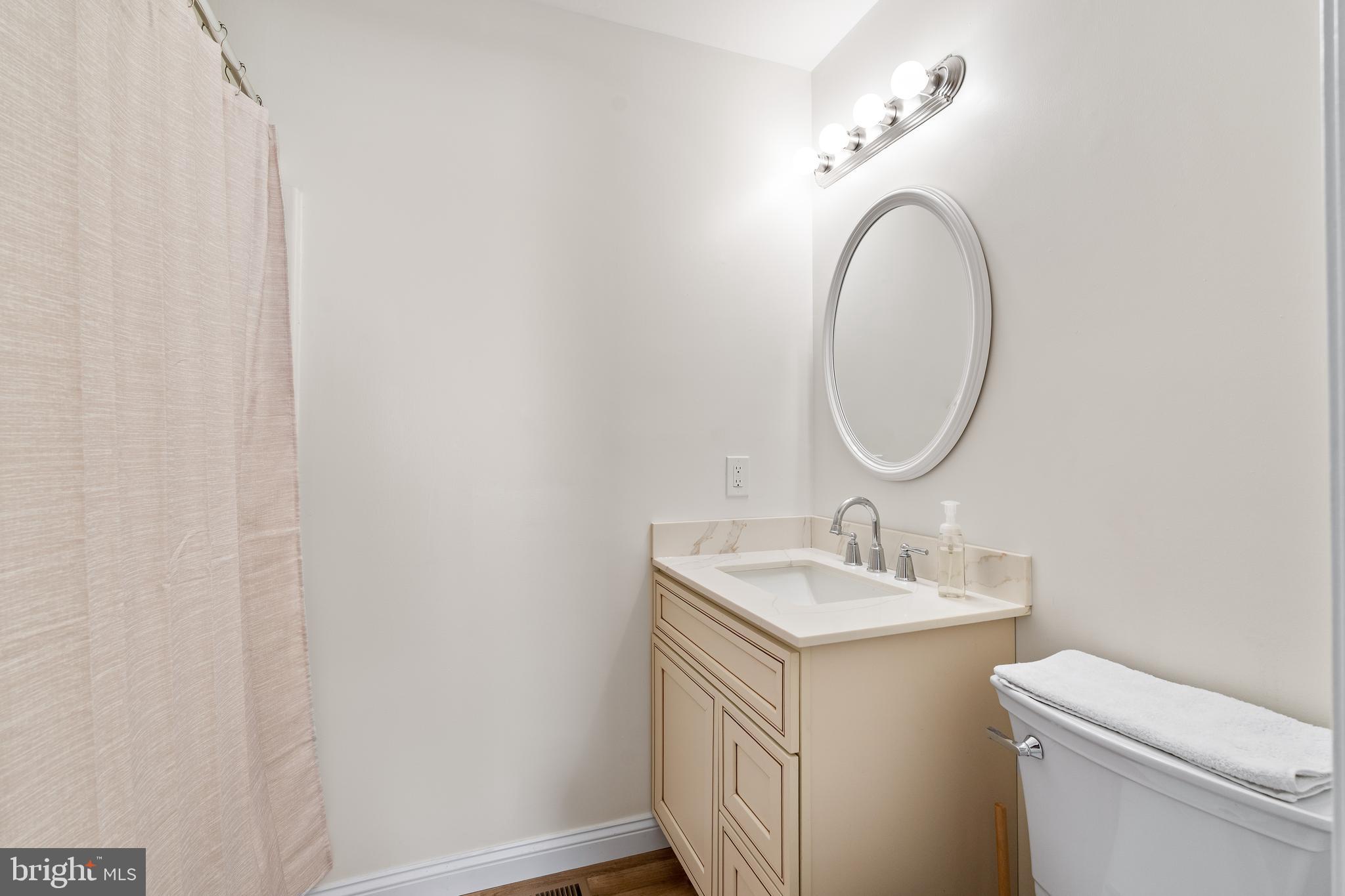 PRESTWICK - Residential