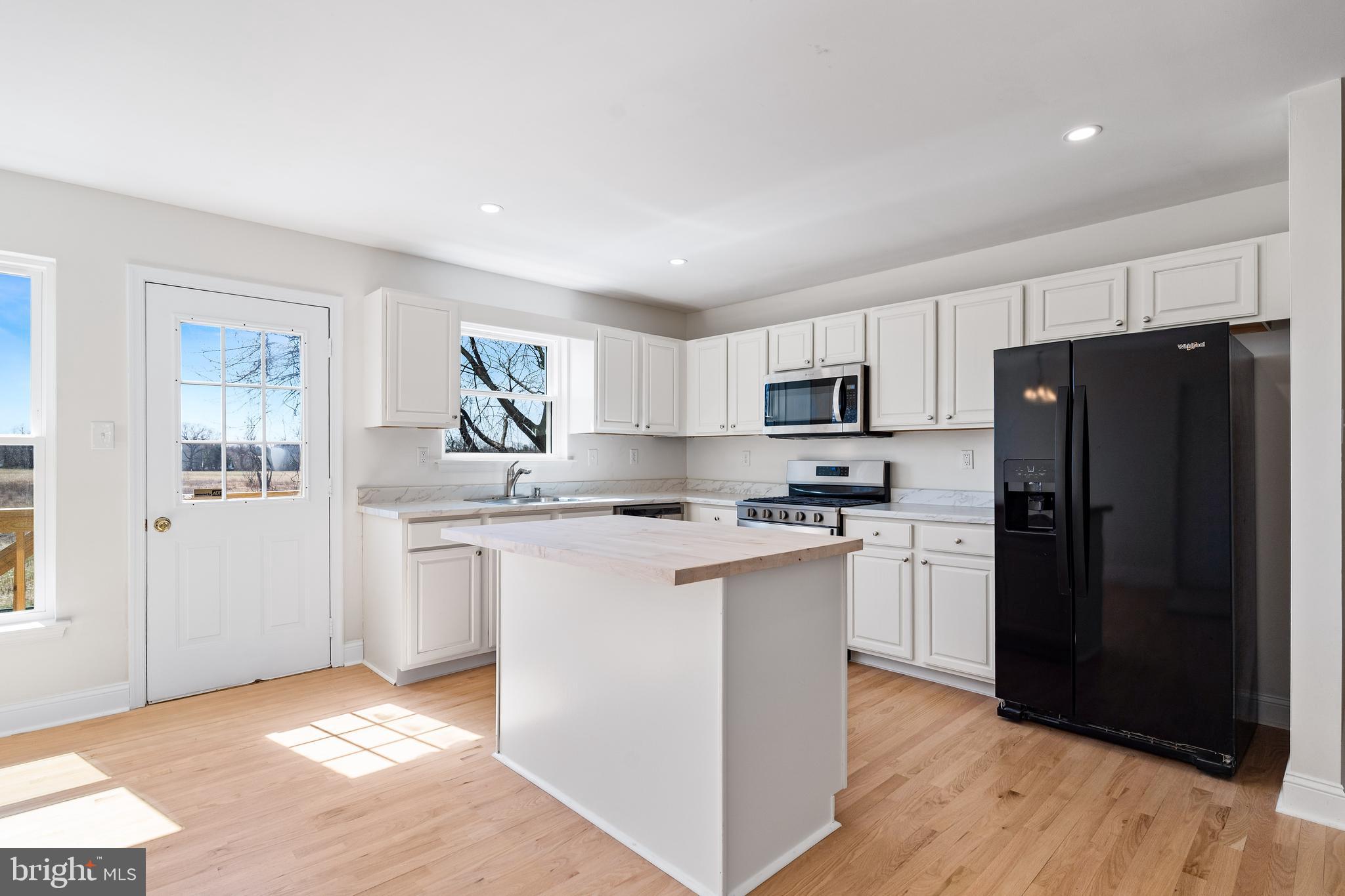 PRESTWICK - Residential