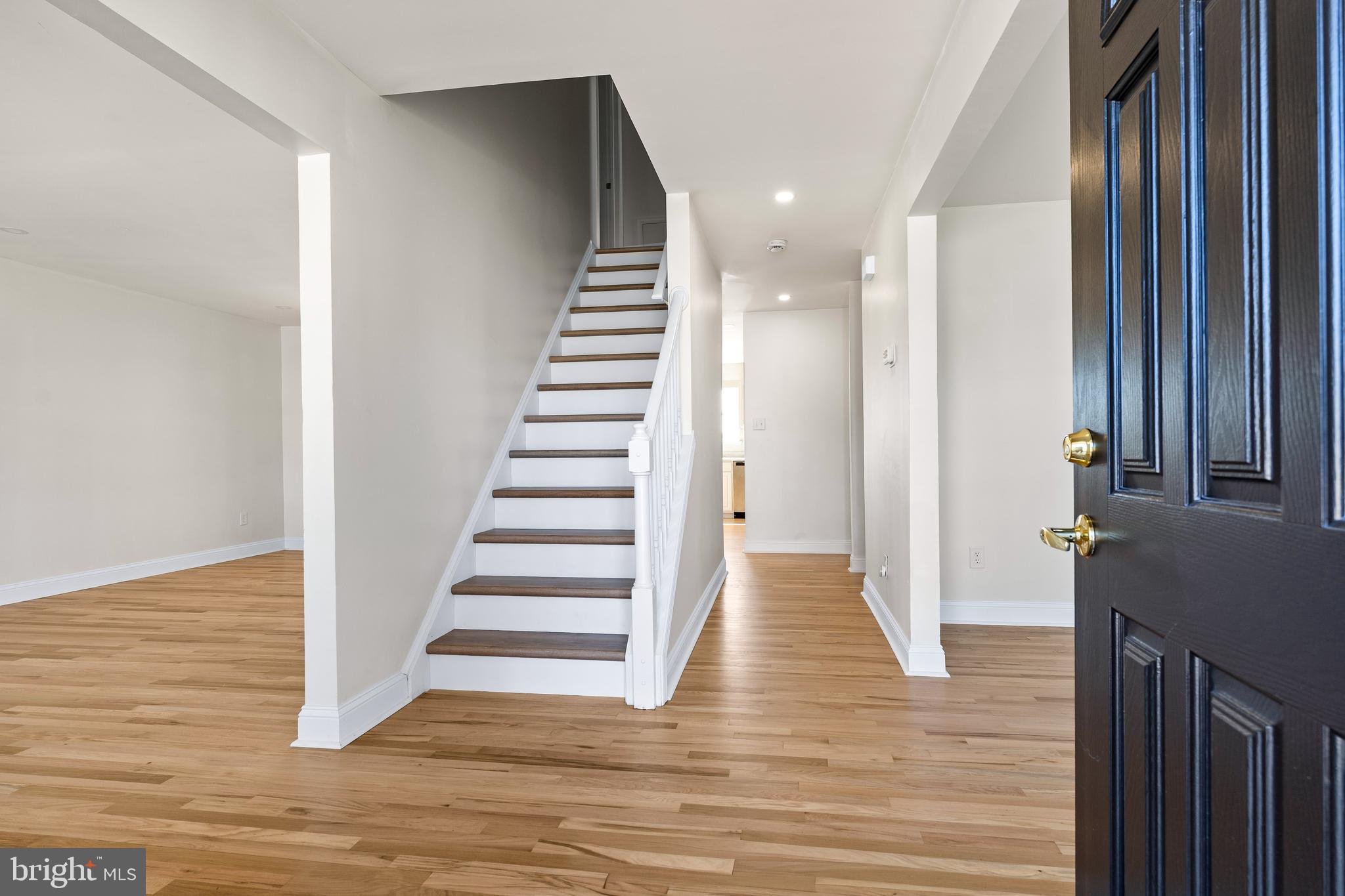 PRESTWICK - Residential