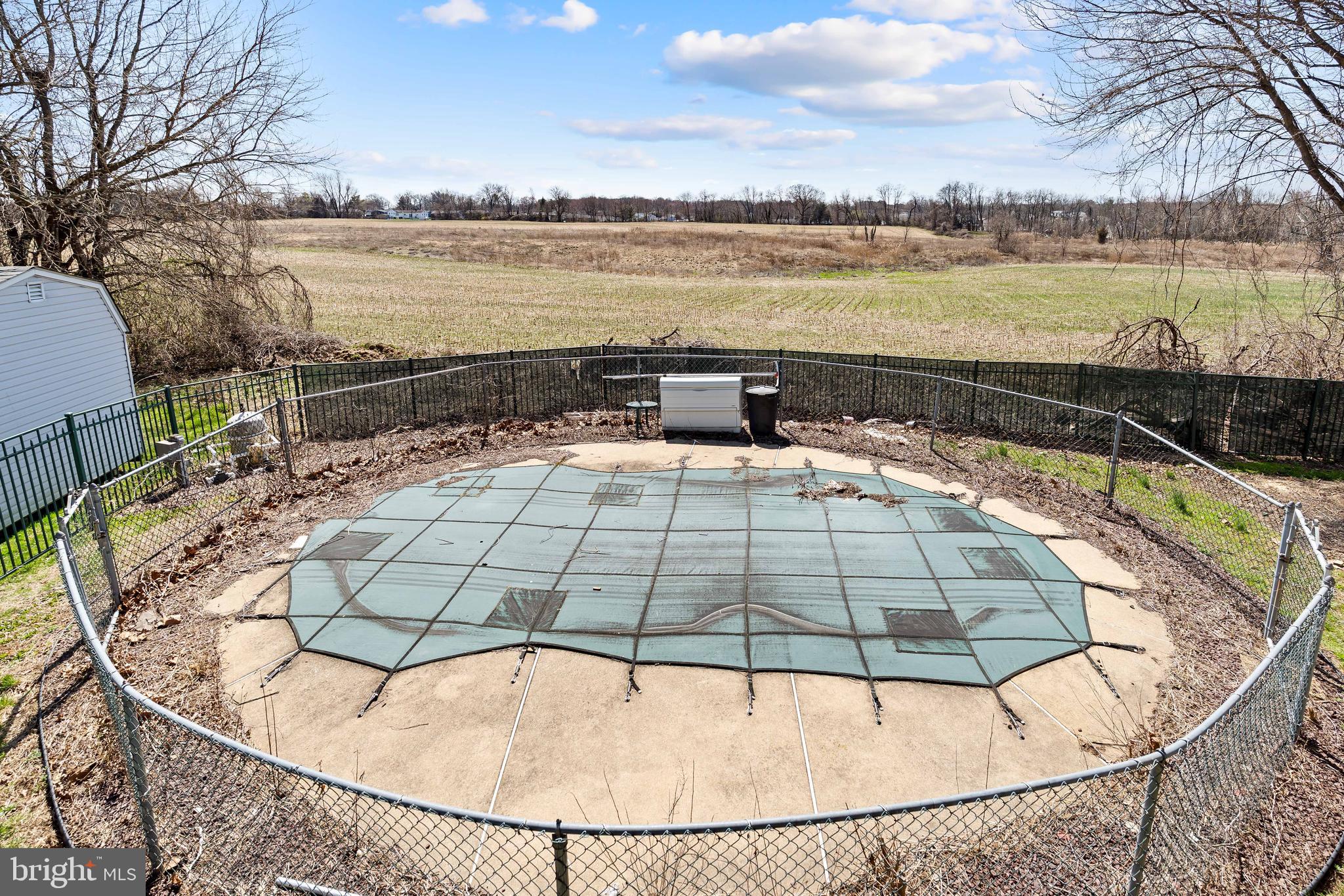 PRESTWICK - Residential