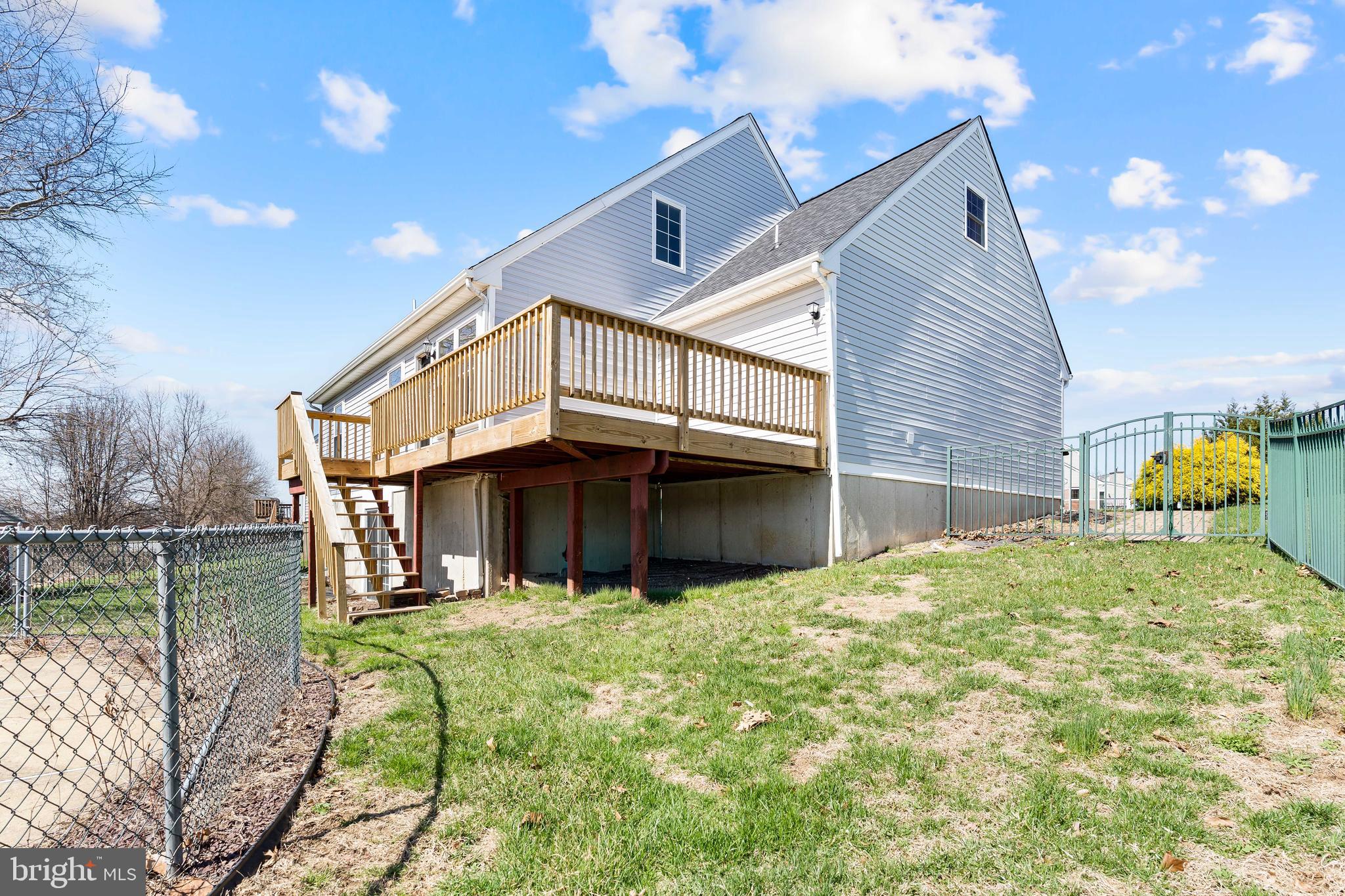 PRESTWICK - Residential