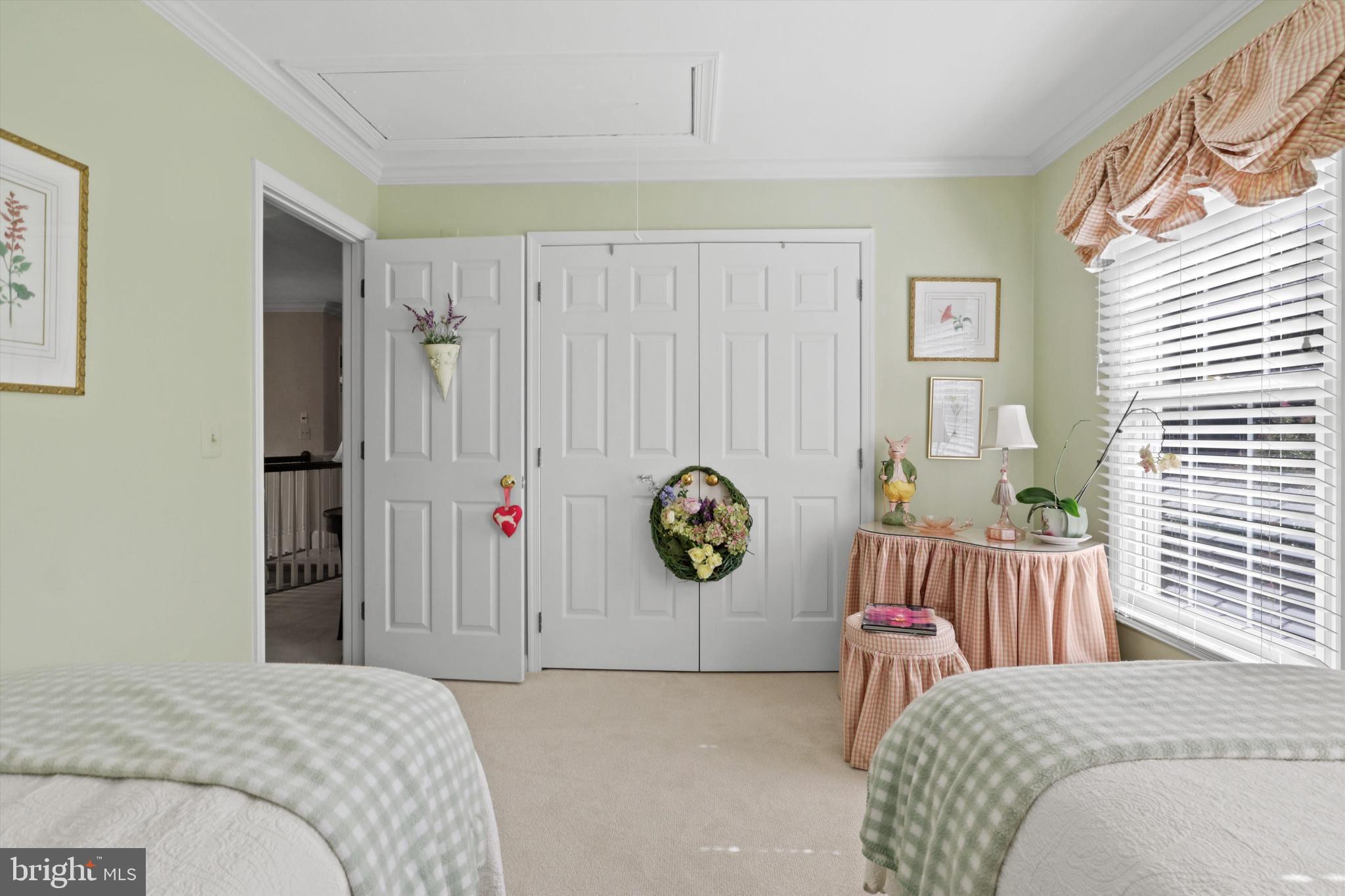 OVERLOOK HILLS - Residential