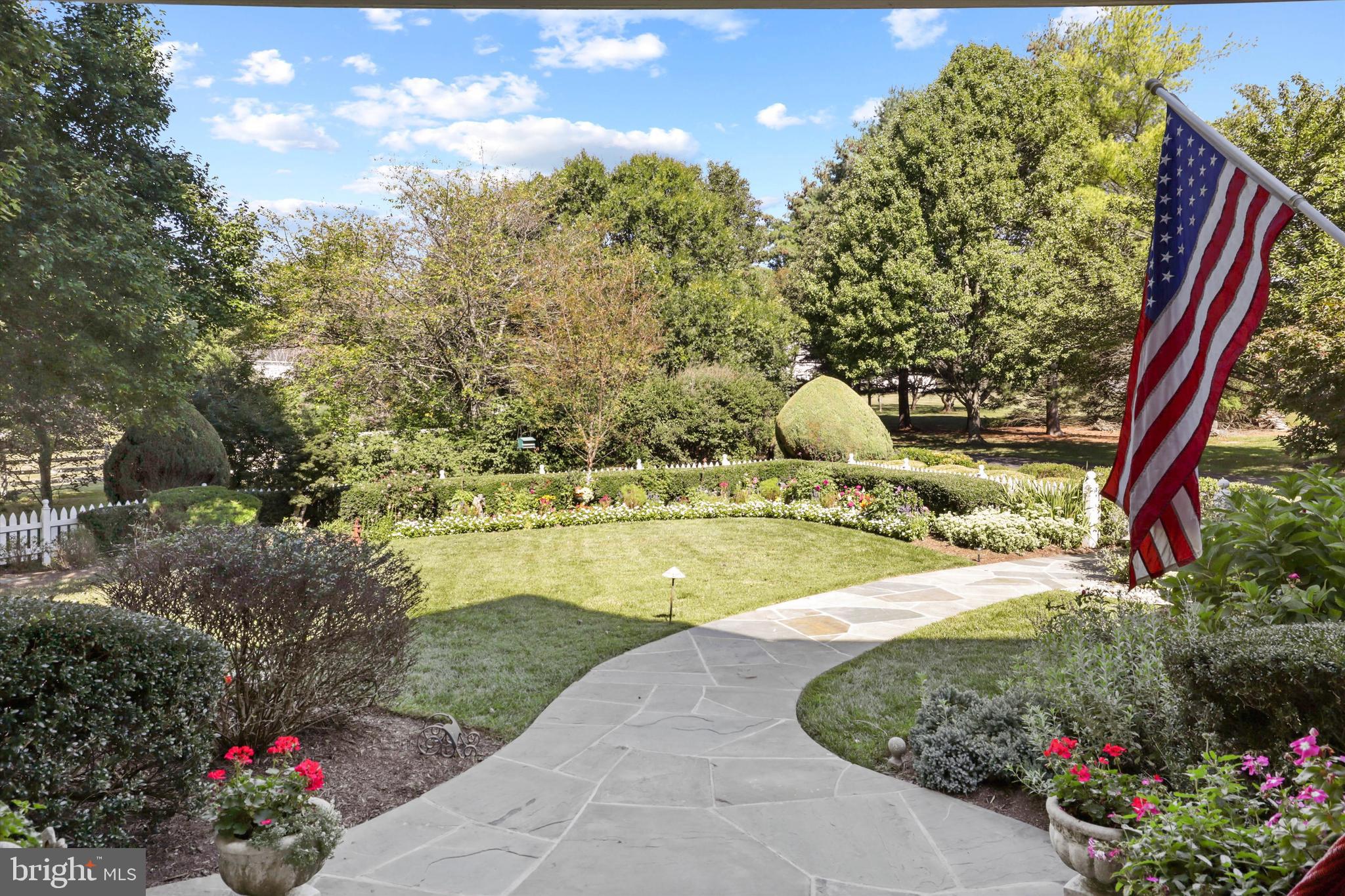 OVERLOOK HILLS - Residential