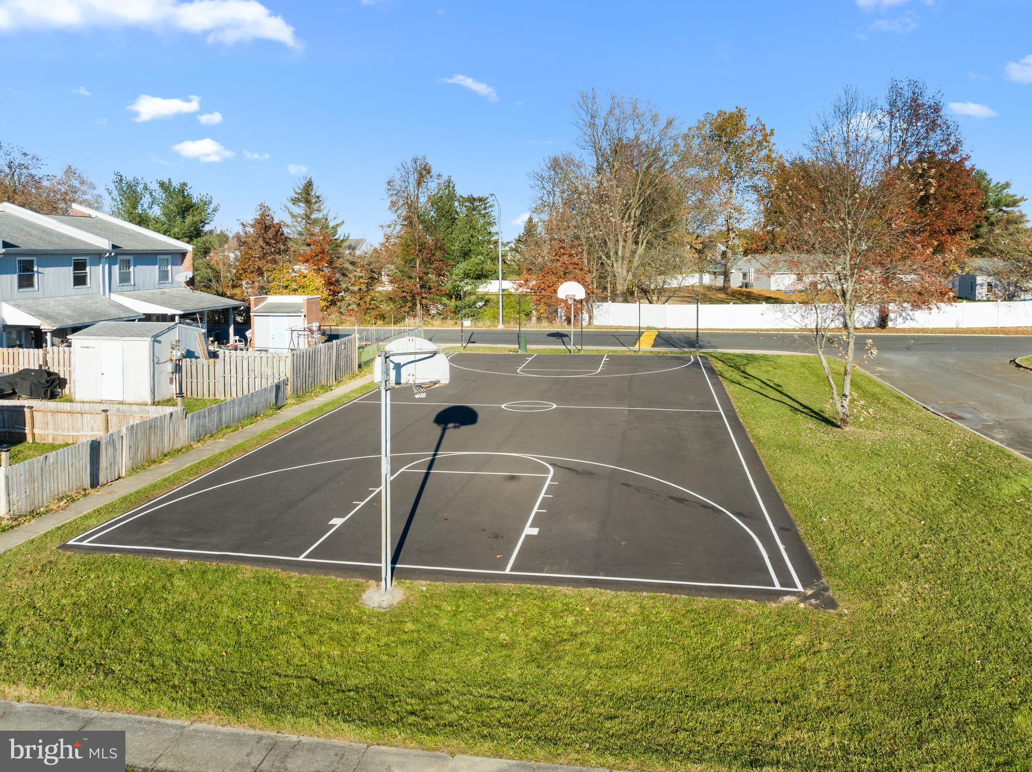 QUAKERS GREENE - Residential