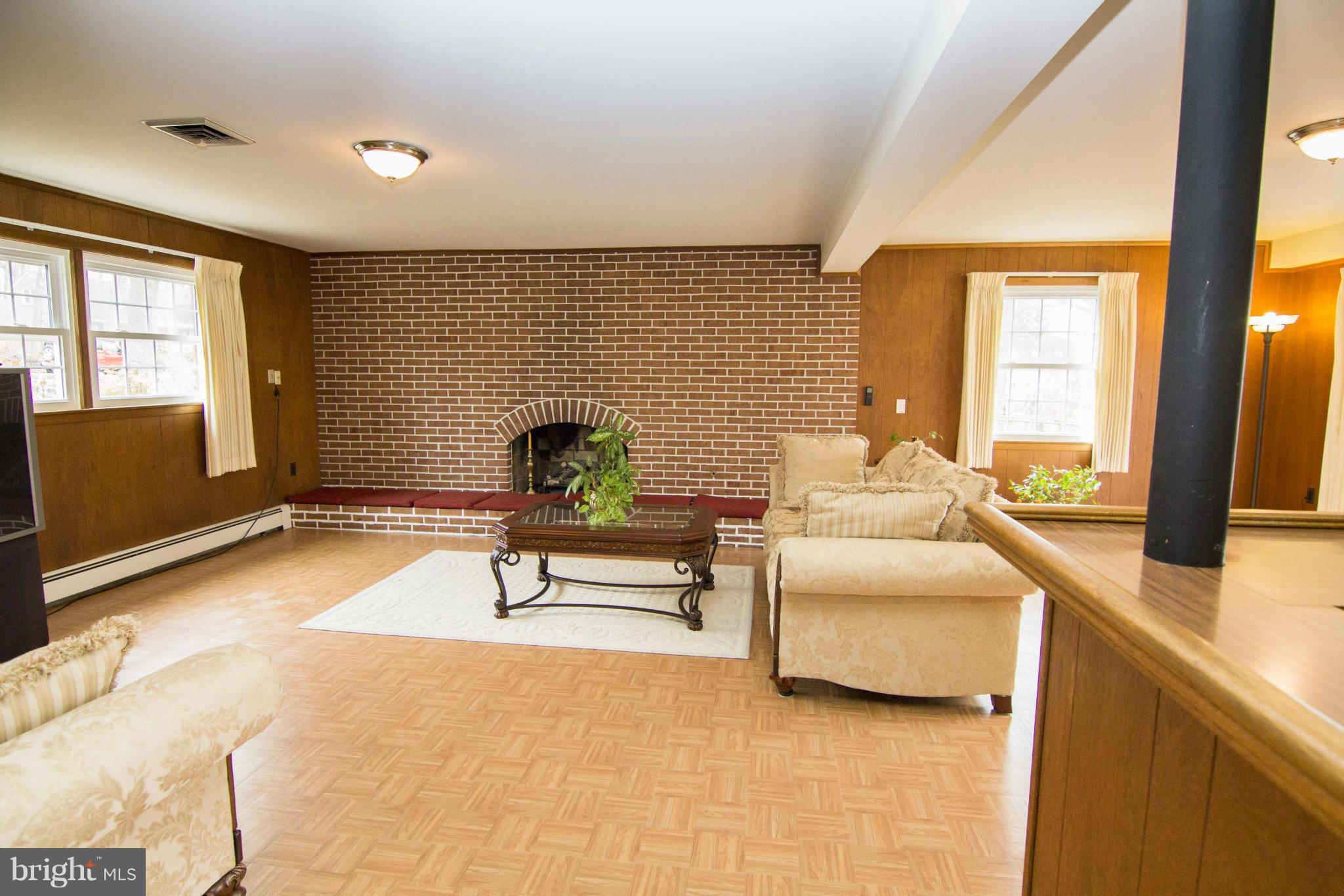 VAN VLECKS - Residential