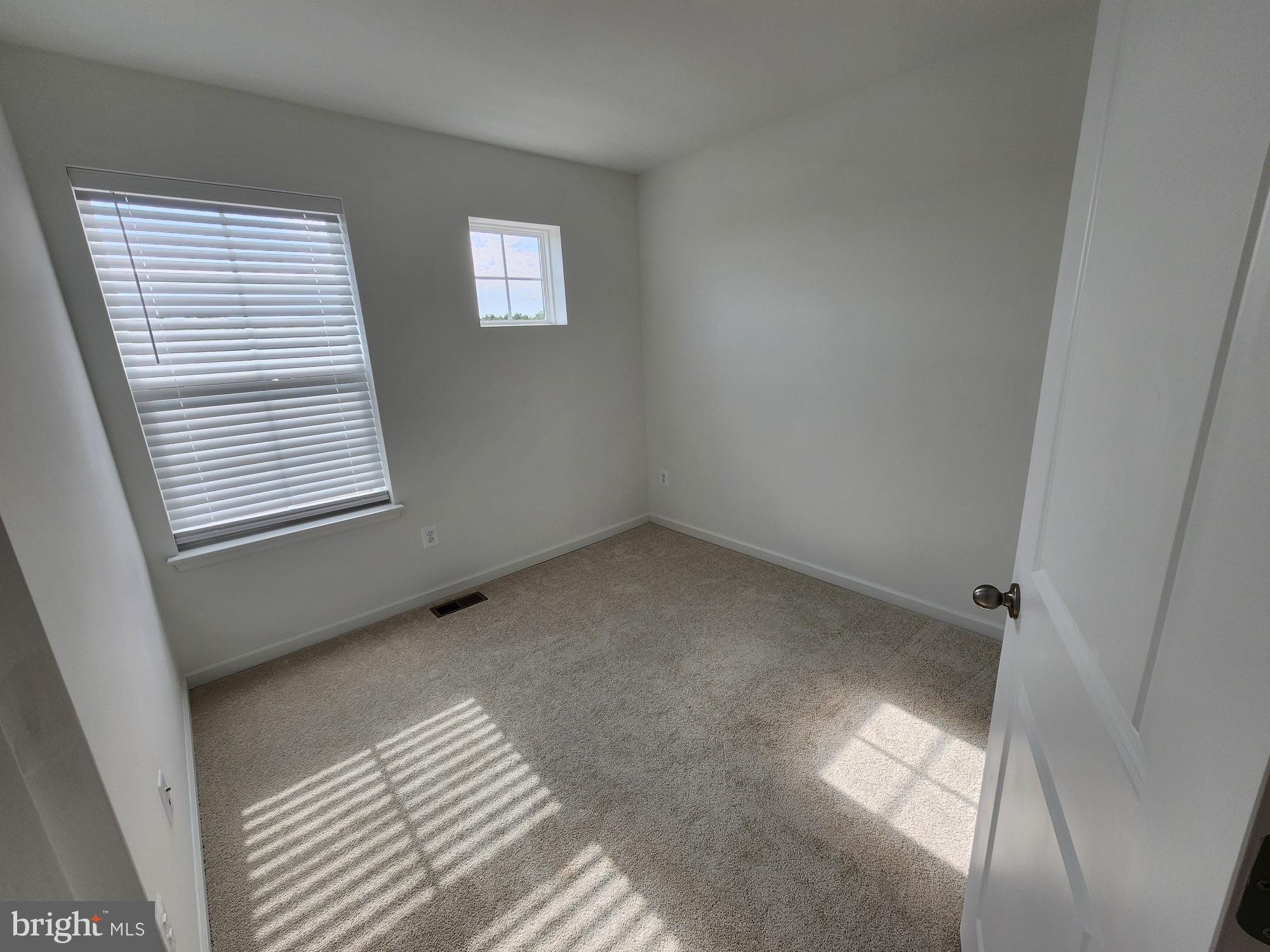 MARTINSBURG STATION - Residential Lease