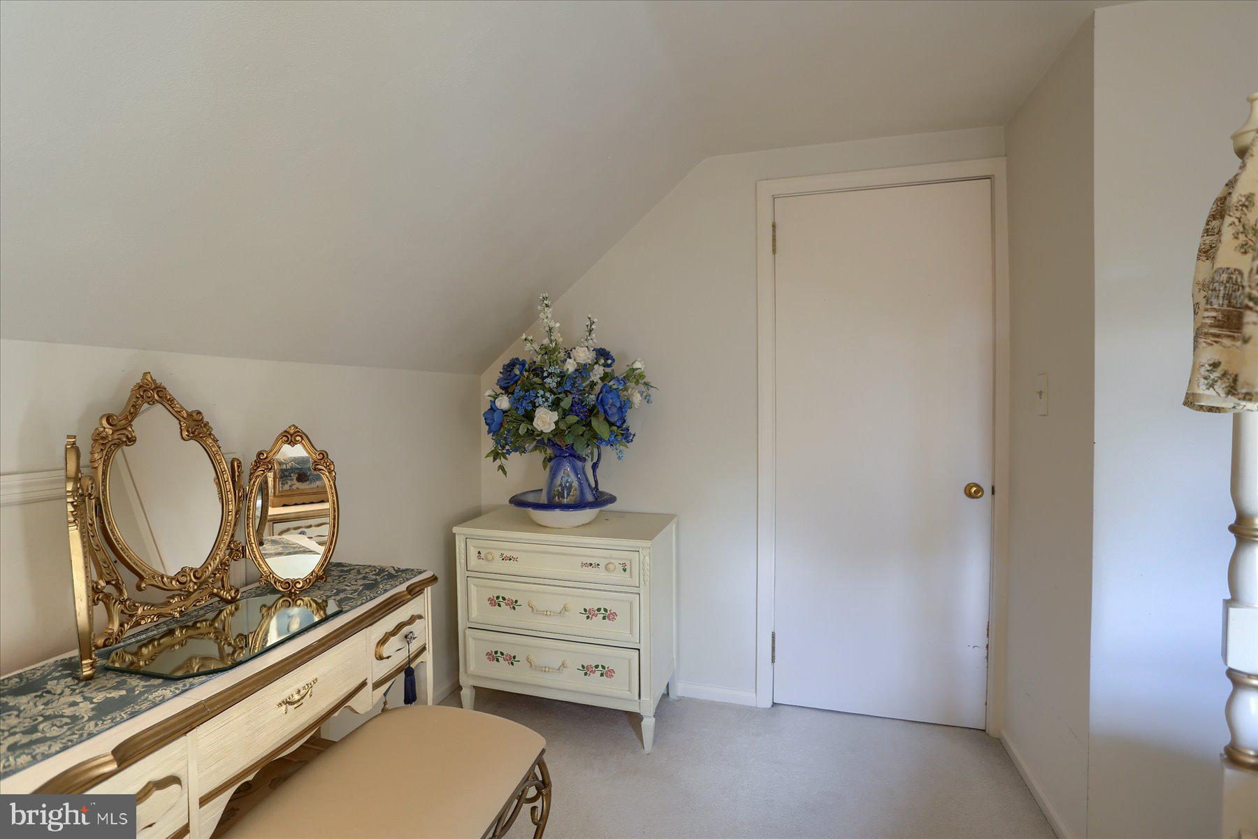 GRANDVIEW ESTATES - Residential