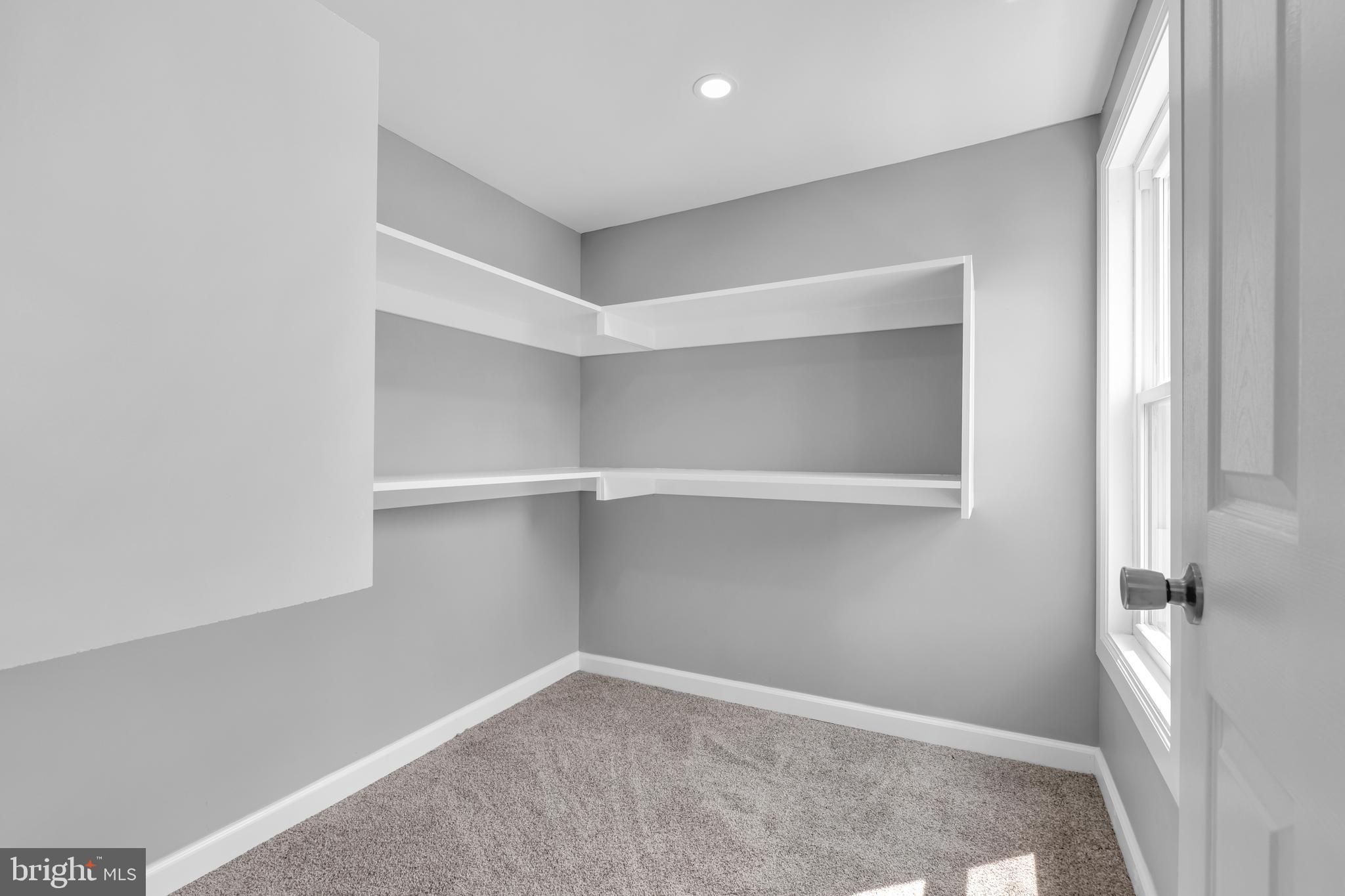 MIDDLE WARD - Residential