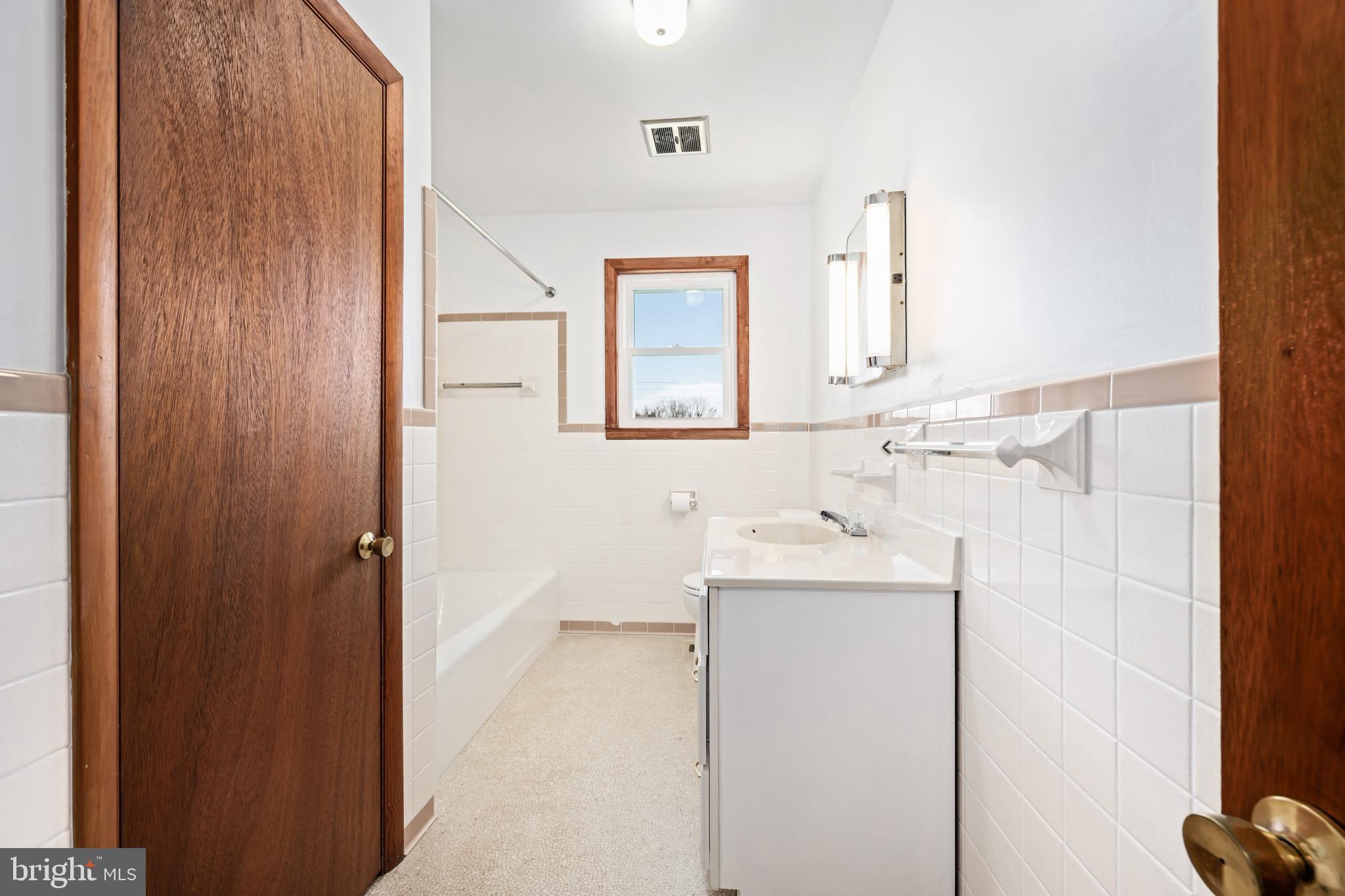 WORTON - Residential