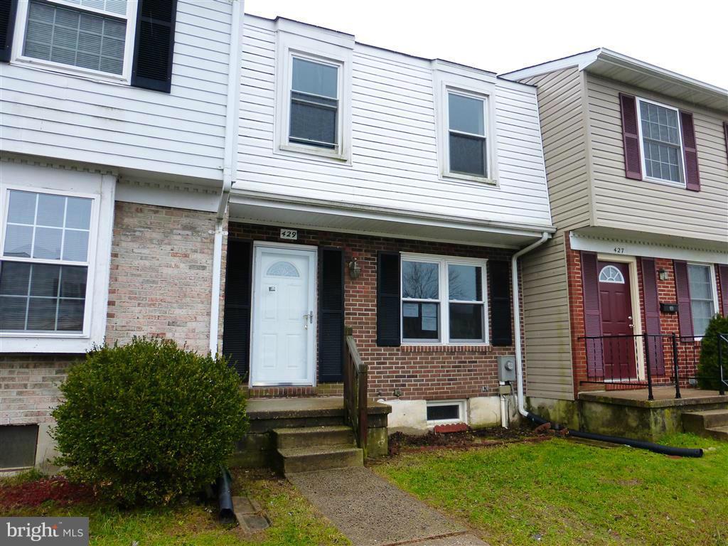 HARFORD SQUARE - Residential