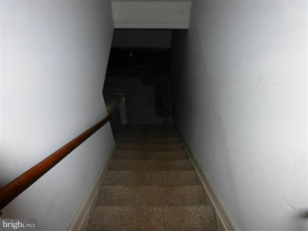 HARFORD SQUARE - Residential