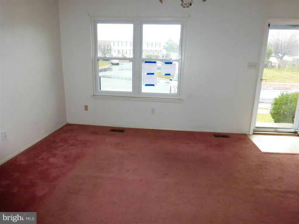 HARFORD SQUARE - Residential