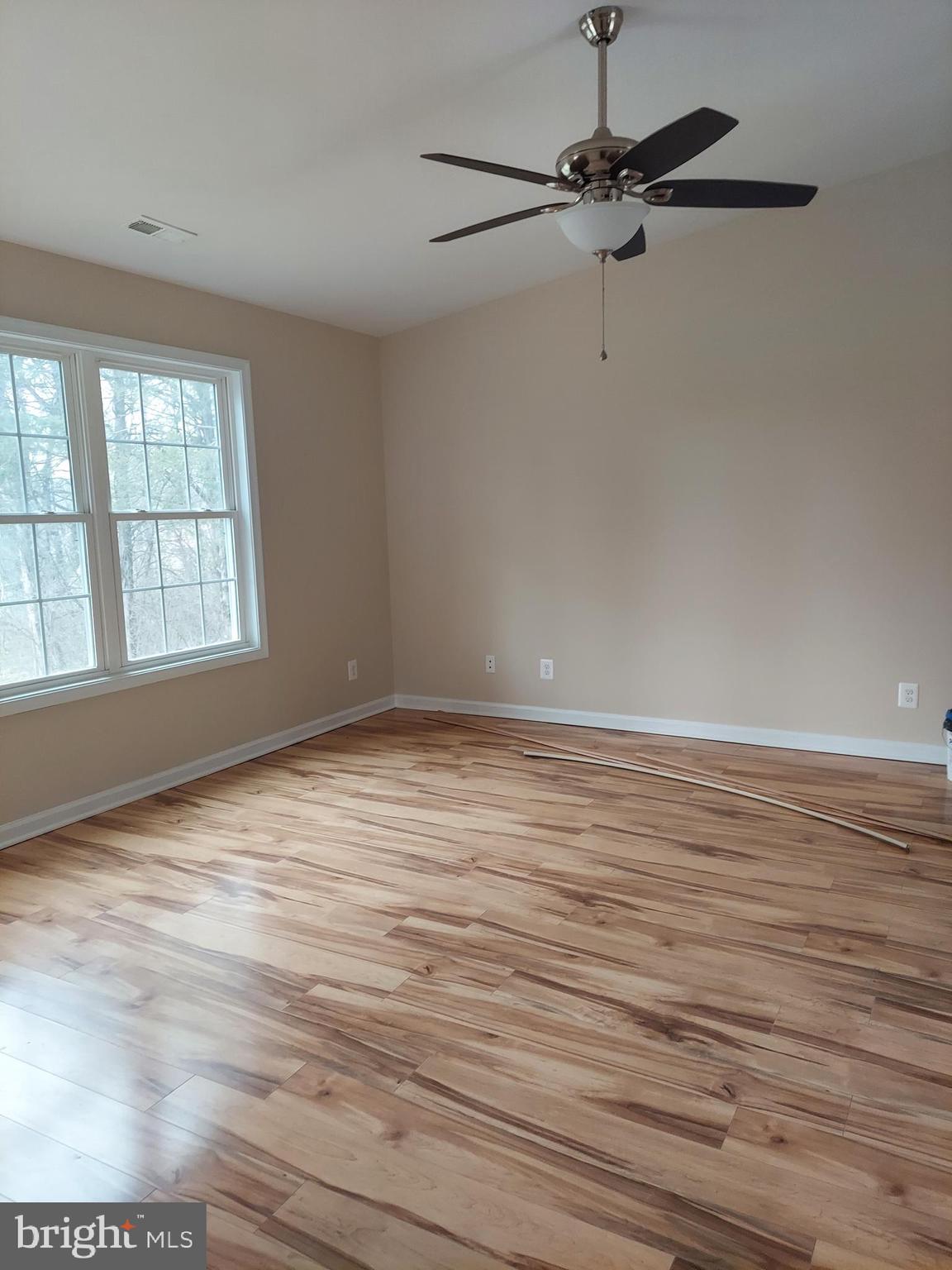 SHEN FARMS - Residential Lease