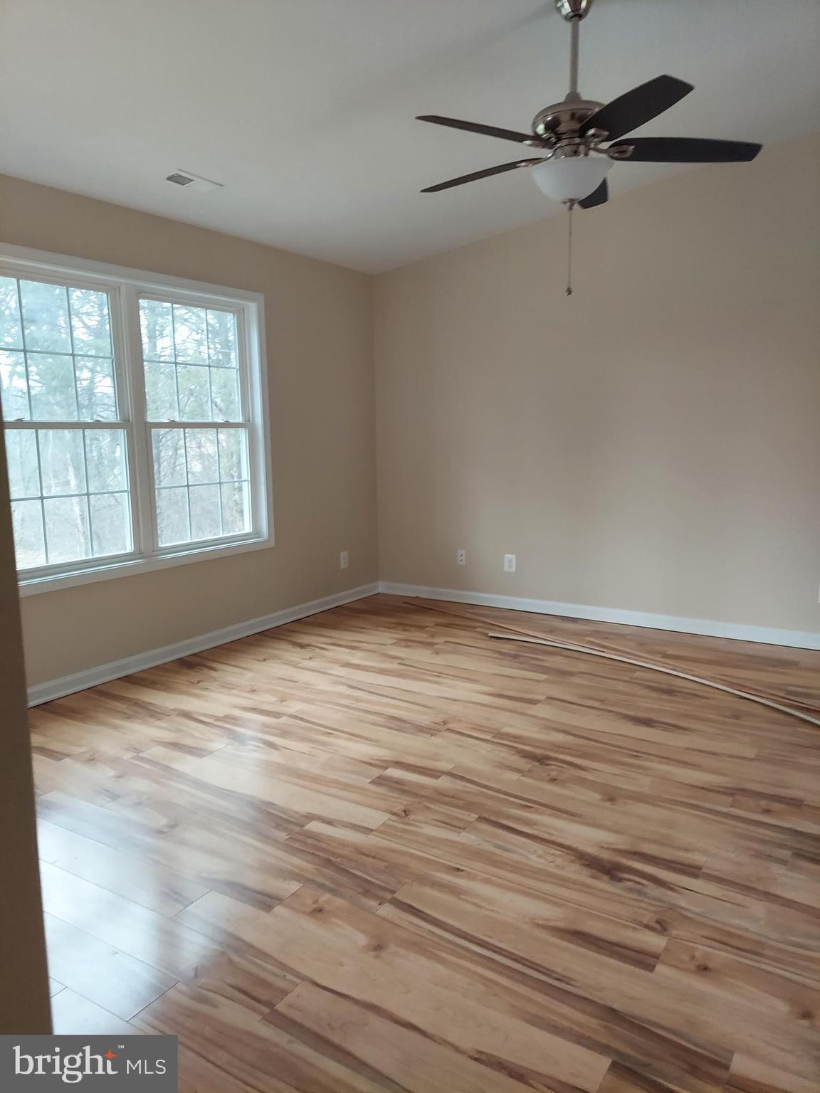 SHEN FARMS - Residential Lease