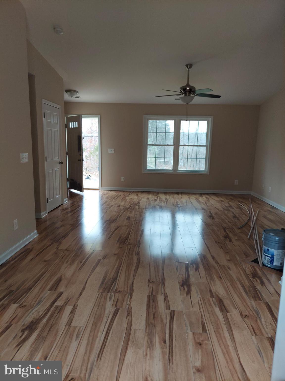 SHEN FARMS - Residential Lease