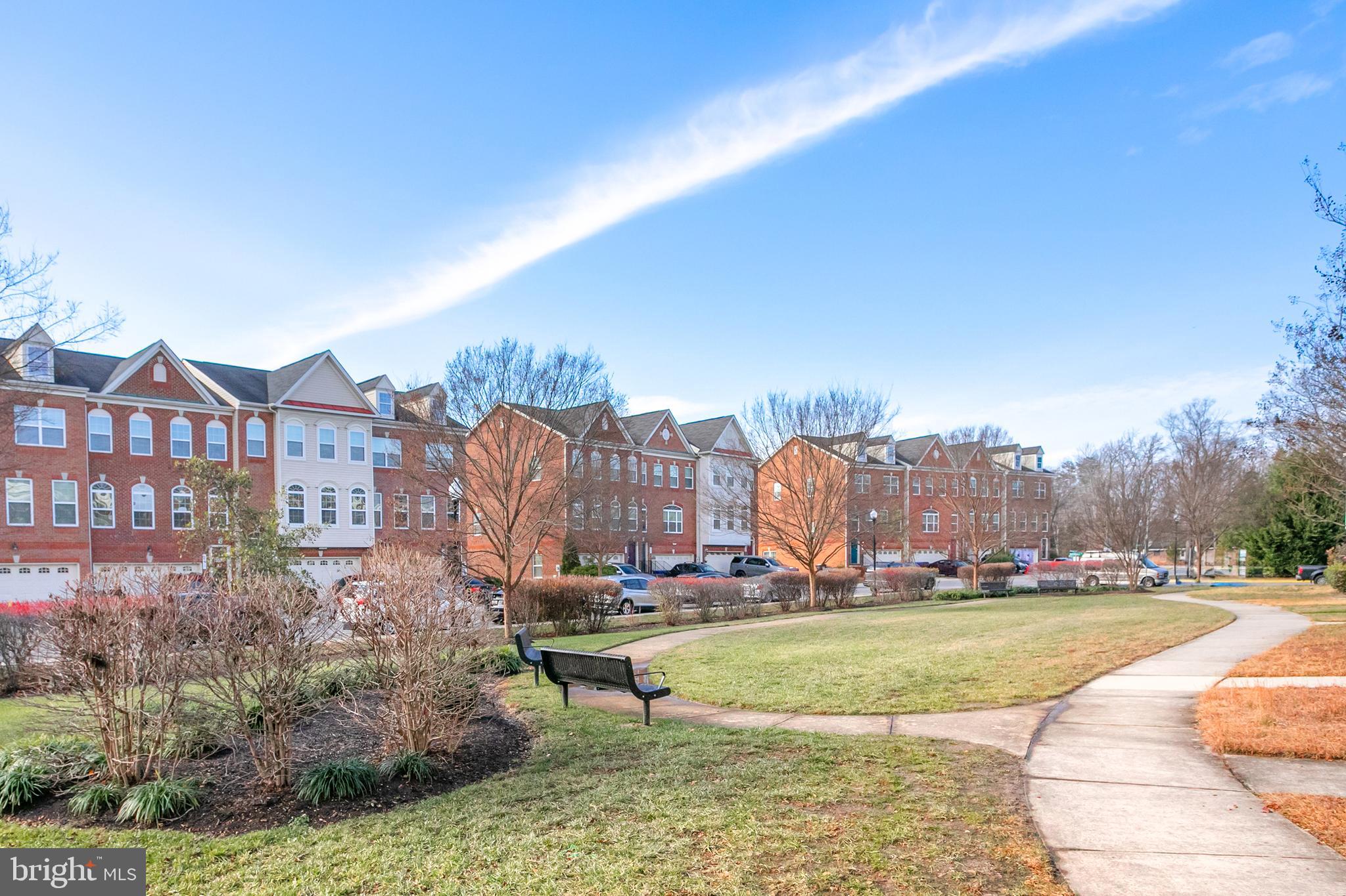 CHELSEA MANOR - Residential Lease