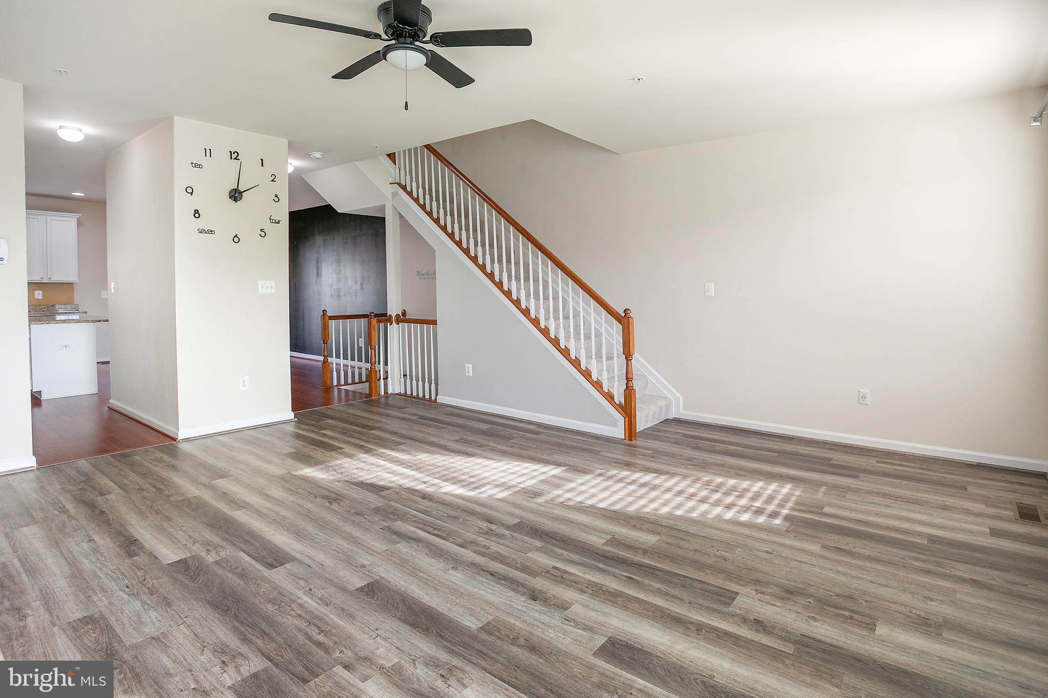 CHELSEA MANOR - Residential Lease