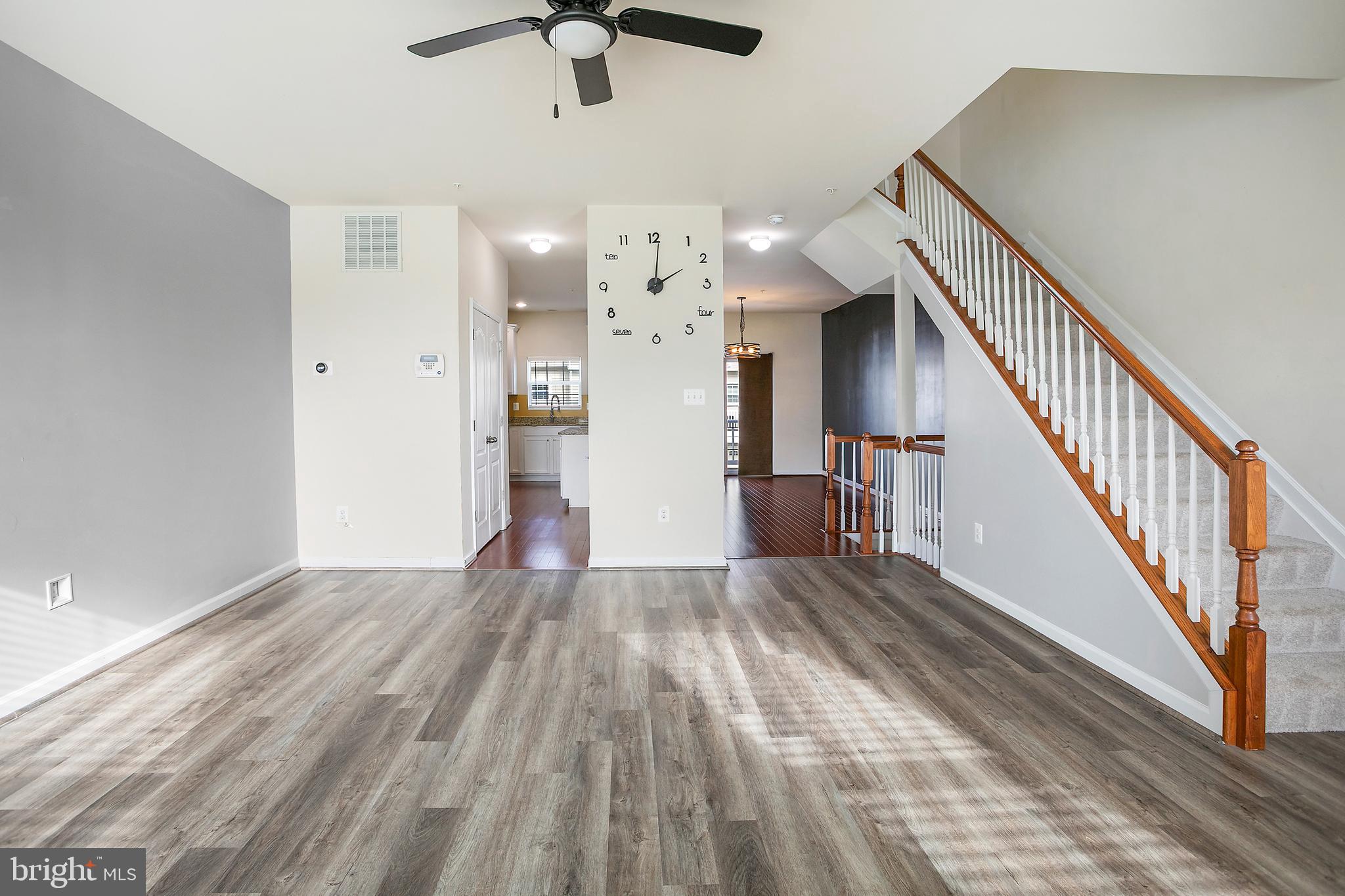 CHELSEA MANOR - Residential Lease