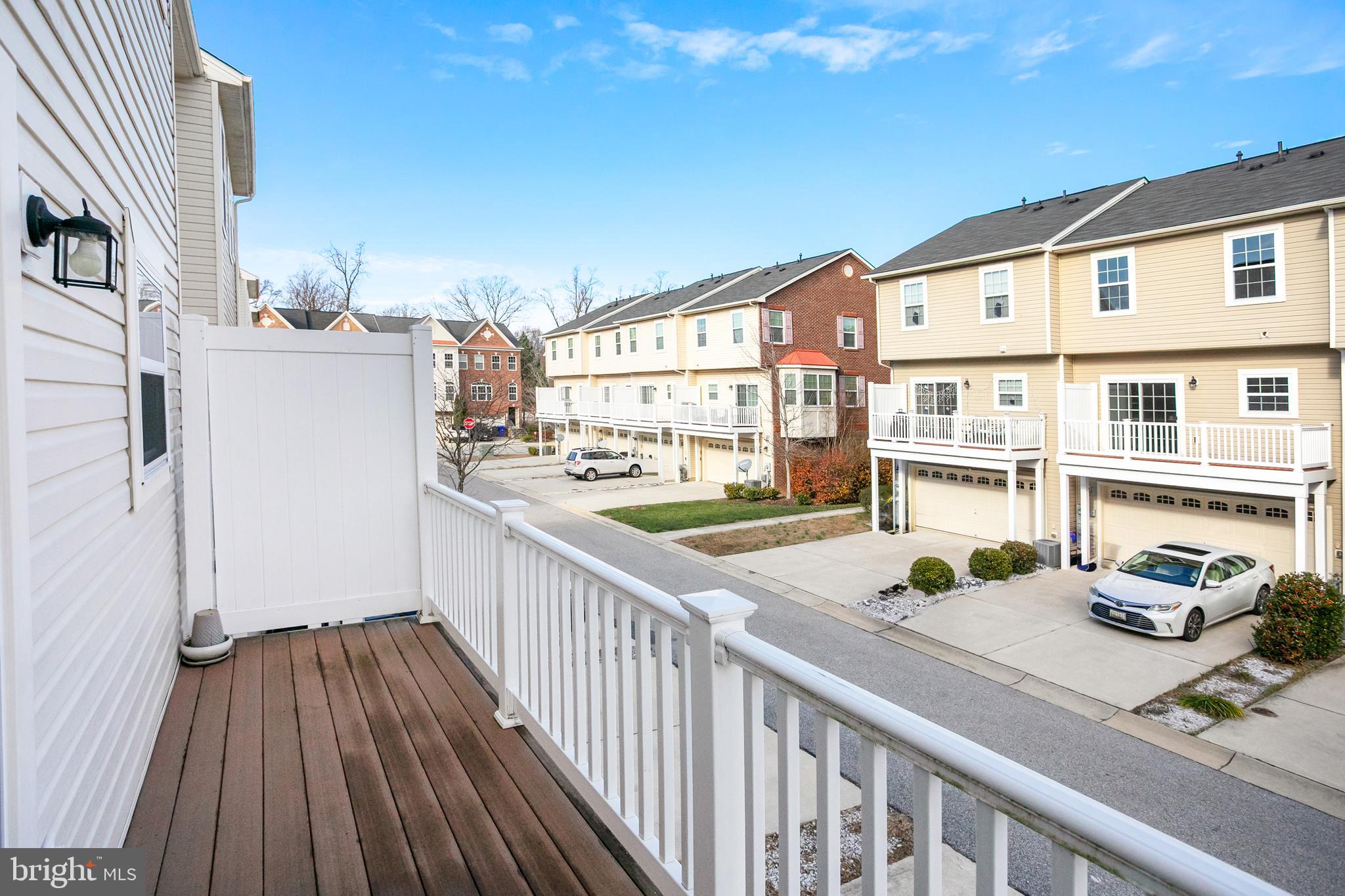 CHELSEA MANOR - Residential Lease