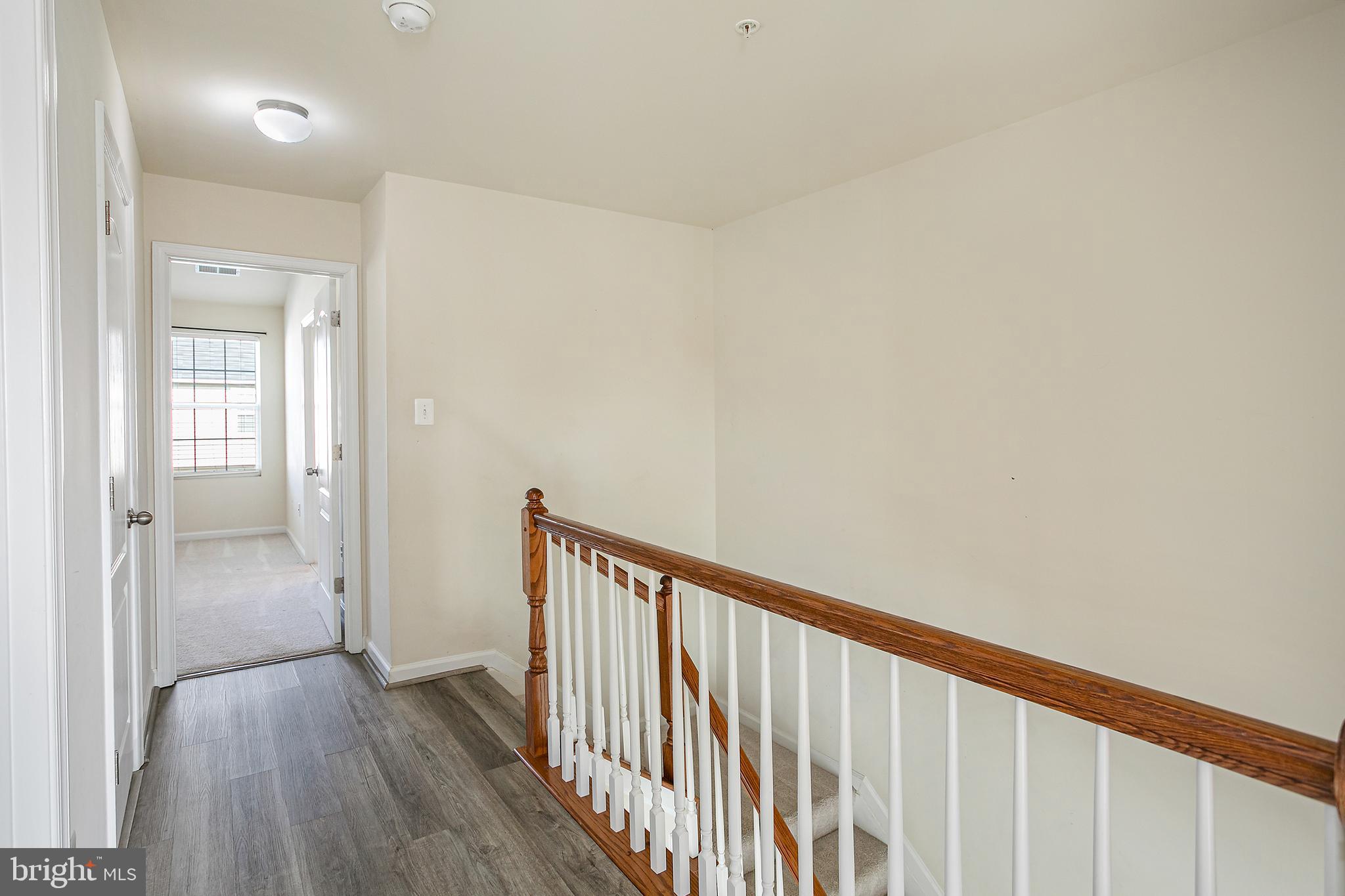 CHELSEA MANOR - Residential Lease