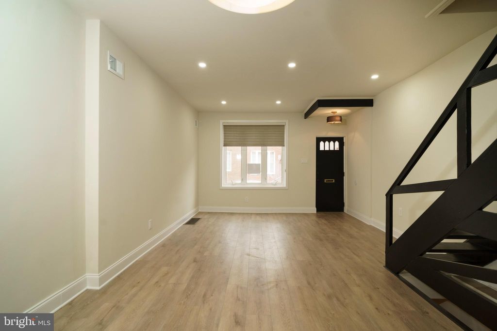 Photo of 2529 S Camac Street, PHILADELPHIA, PA 19148 (MLS # PAPH2542898)