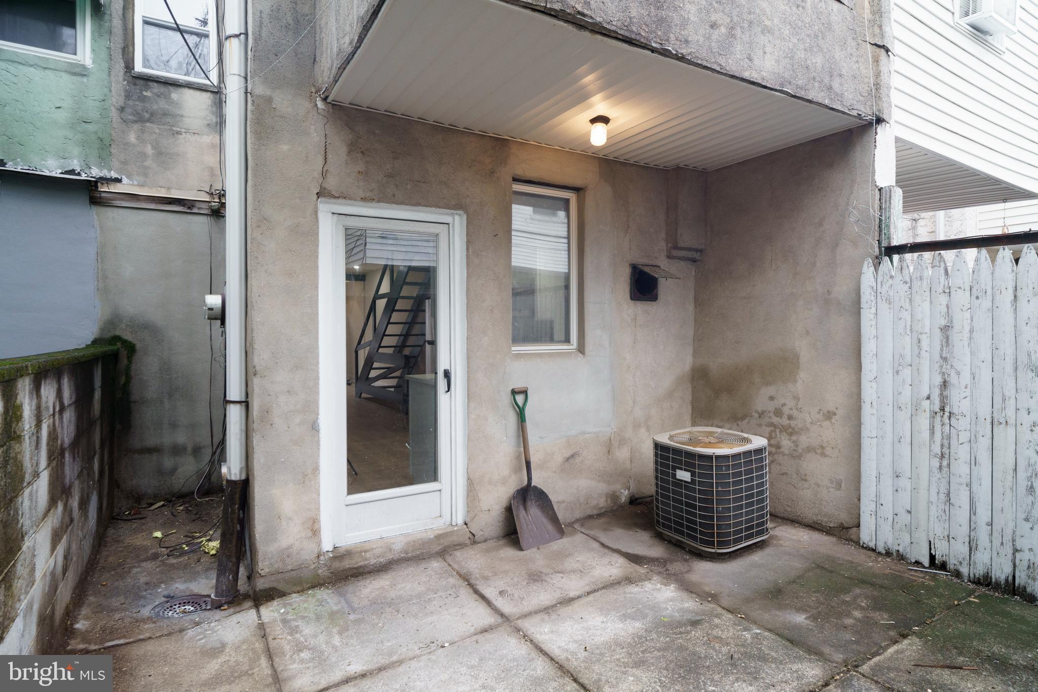 PHILADELPHIA (SOUTH) - Residential