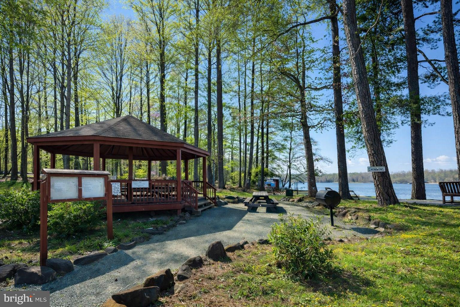 JERDONE ISLAND - Residential