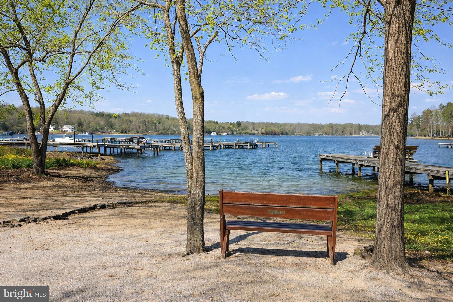 JERDONE ISLAND - Residential