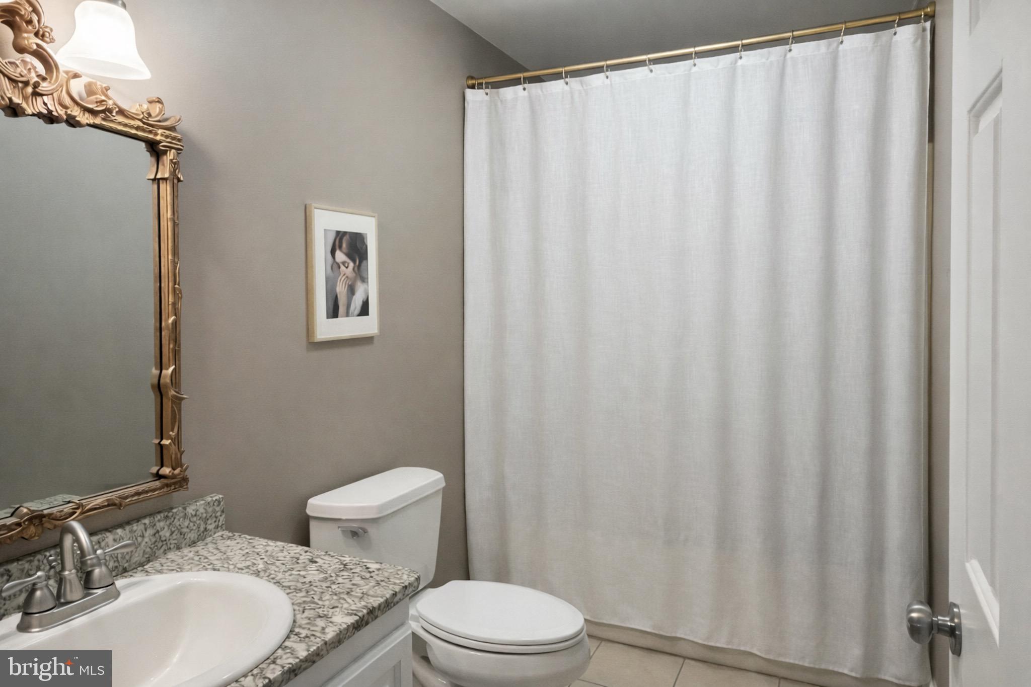 JERDONE ISLAND - Residential