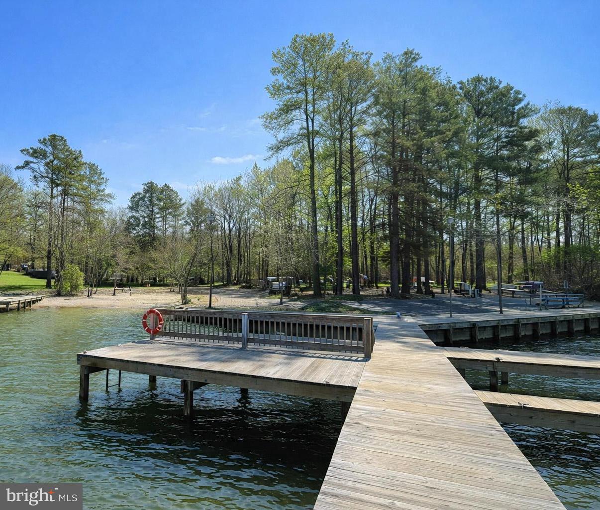 JERDONE ISLAND - Residential