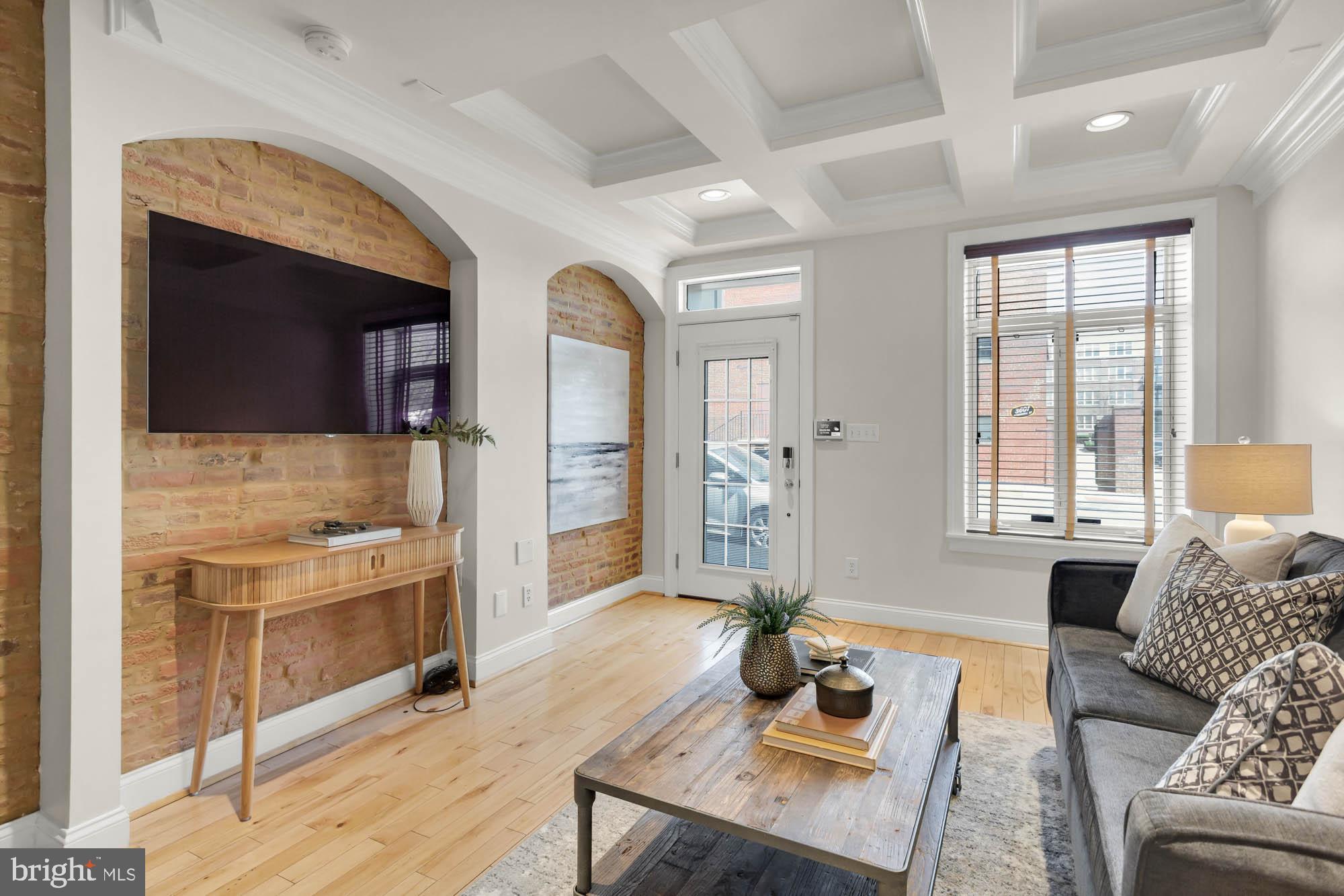 BREWERS HILL - Residential