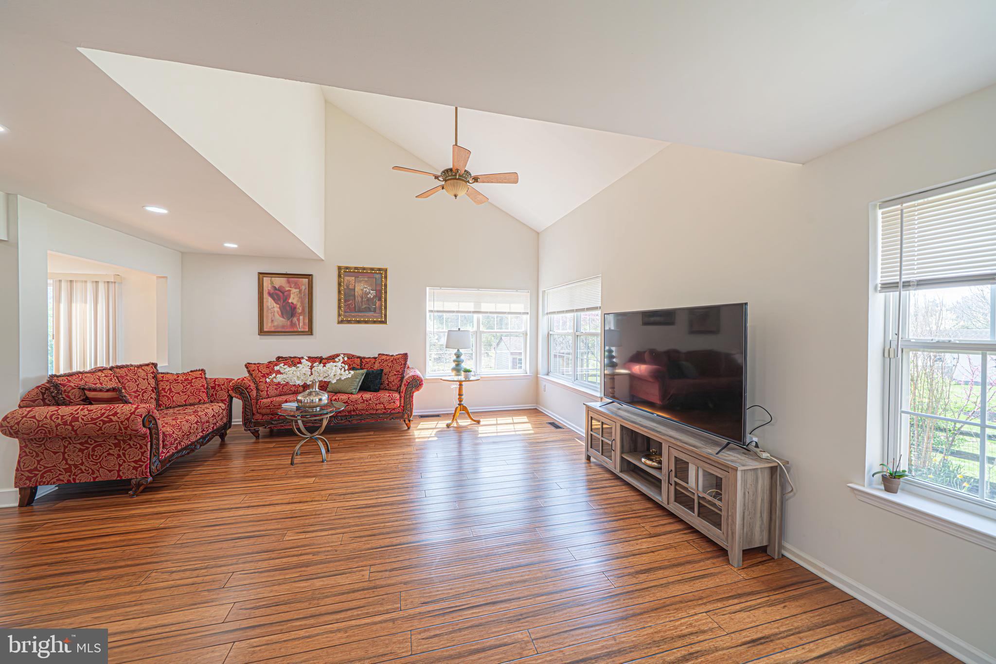 THE ESTS OF SWEETB - Residential