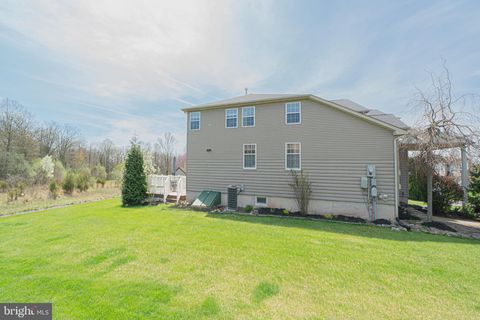 Tiny photo for 1907 Mayflower Drive, QUAKERTOWN, PA 18951 (MLS # PABU2118612)