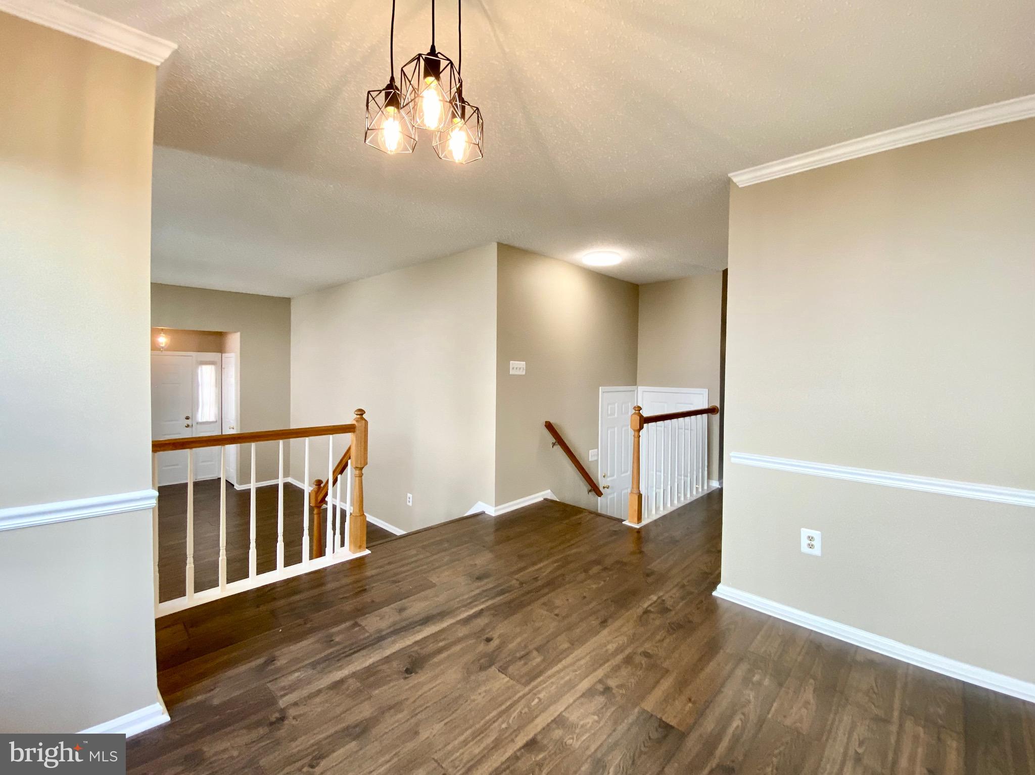 LONGMEAD - Residential