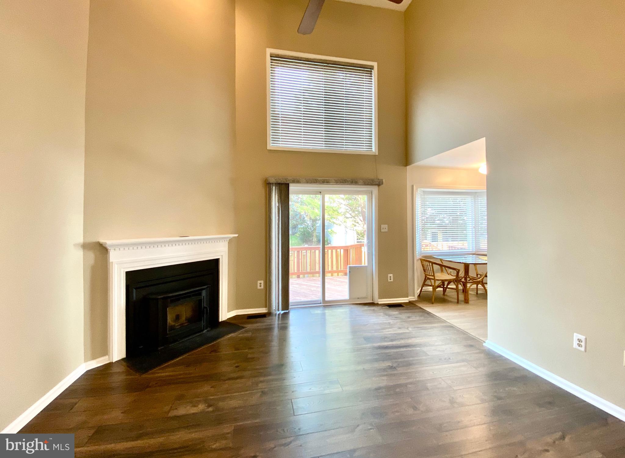 LONGMEAD - Residential