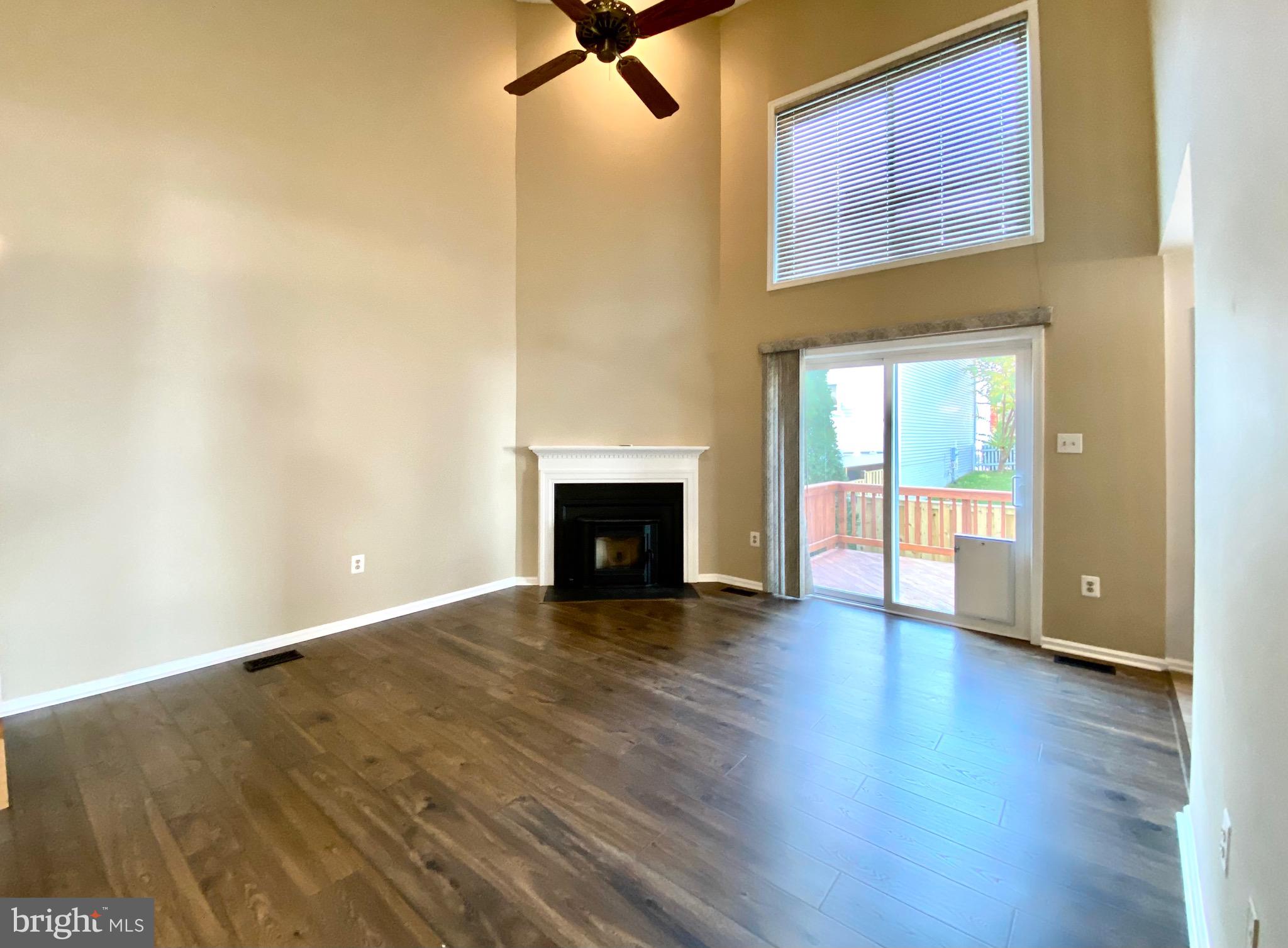 LONGMEAD - Residential